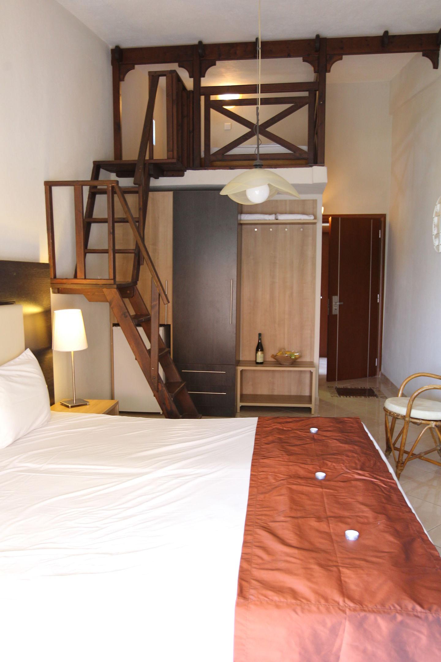 Meliton Inn Hotel And Suites — photo 4