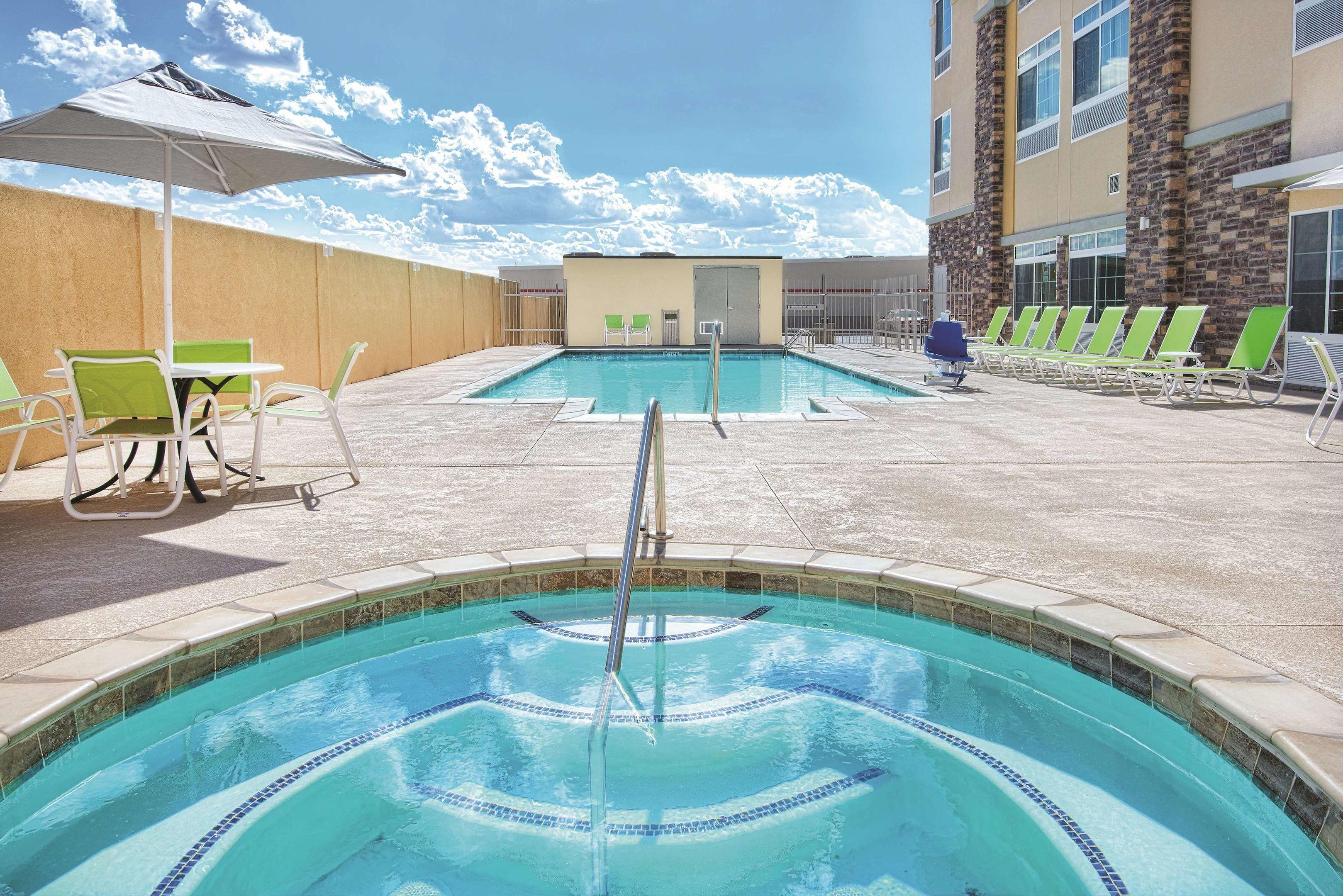 La Quinta Inn & Suites Monahans — photo 5