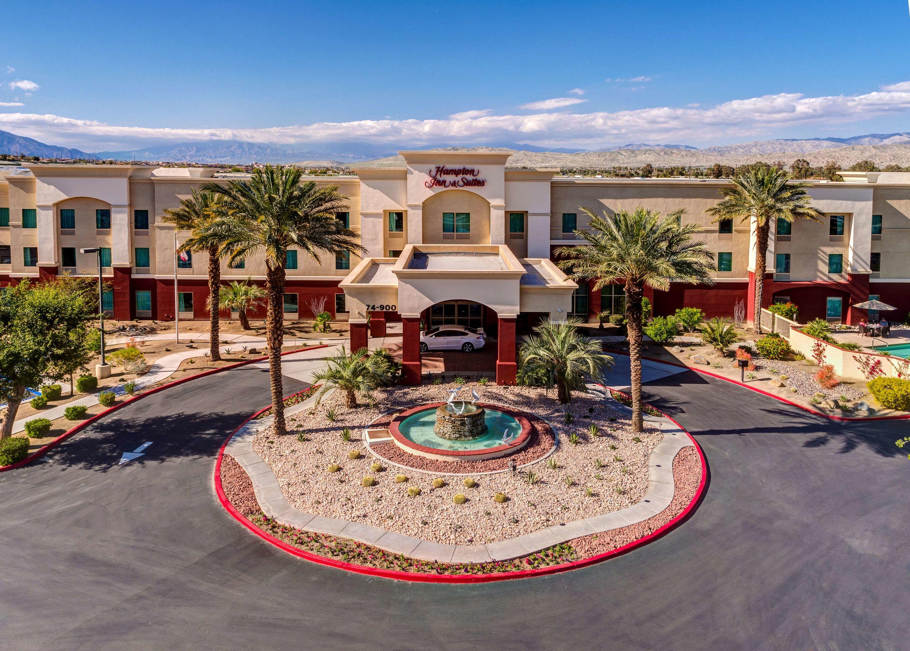 Hampton Inn & Suites Palm Desert — photo 3