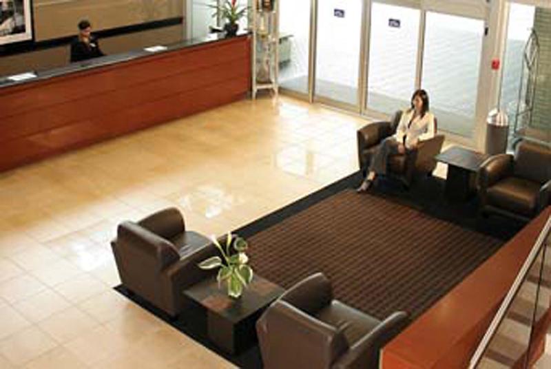Hampton Inn & Suites by Hilton Vancouver Downtown — photo 5