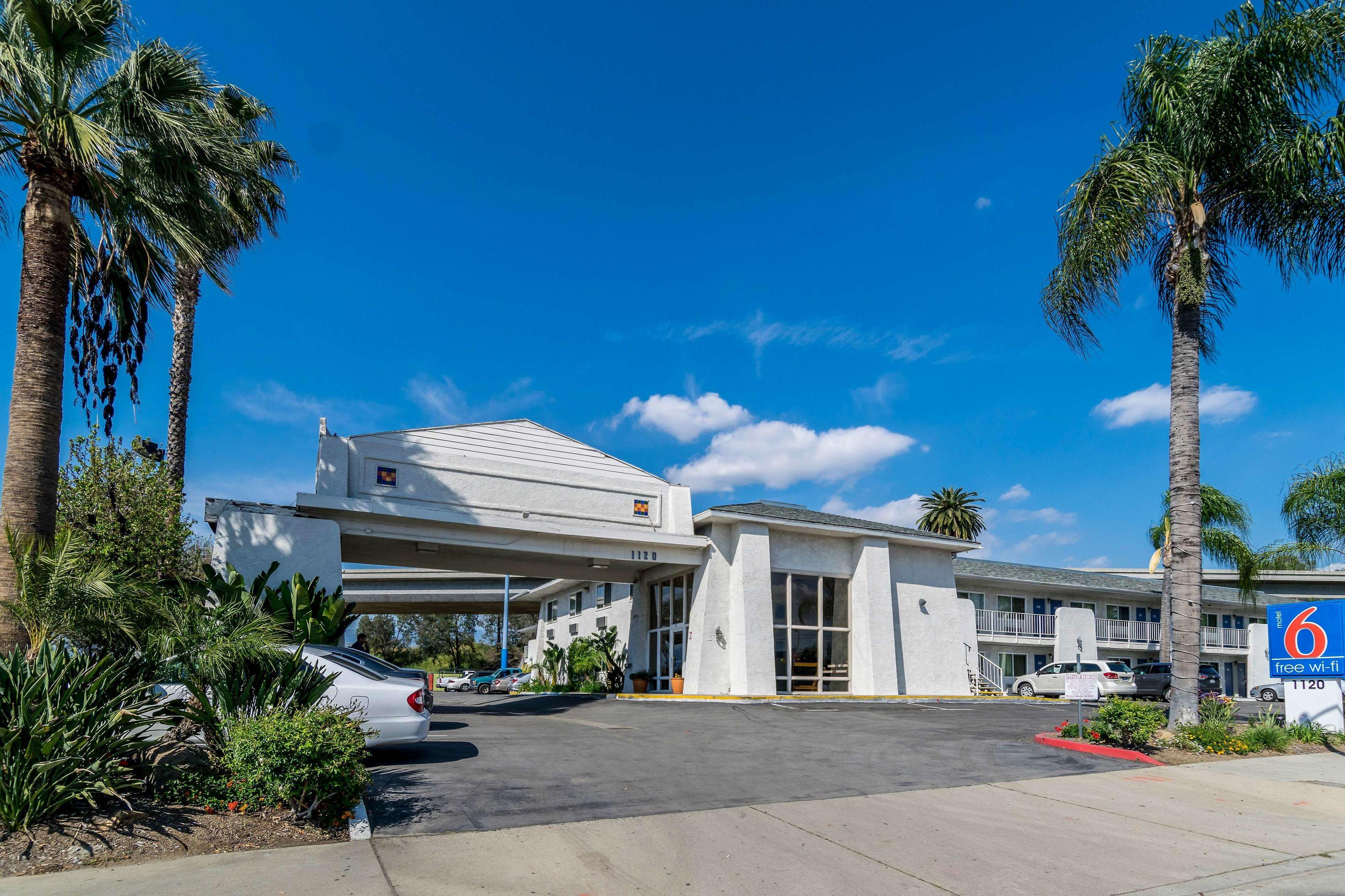 Motel 6 Redlands — photo 5