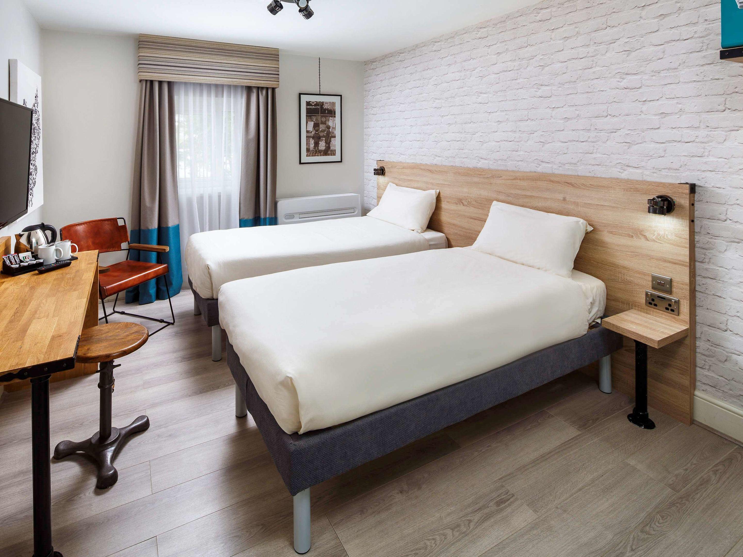 ibis Styles Birmingham Oldbury — photo 4