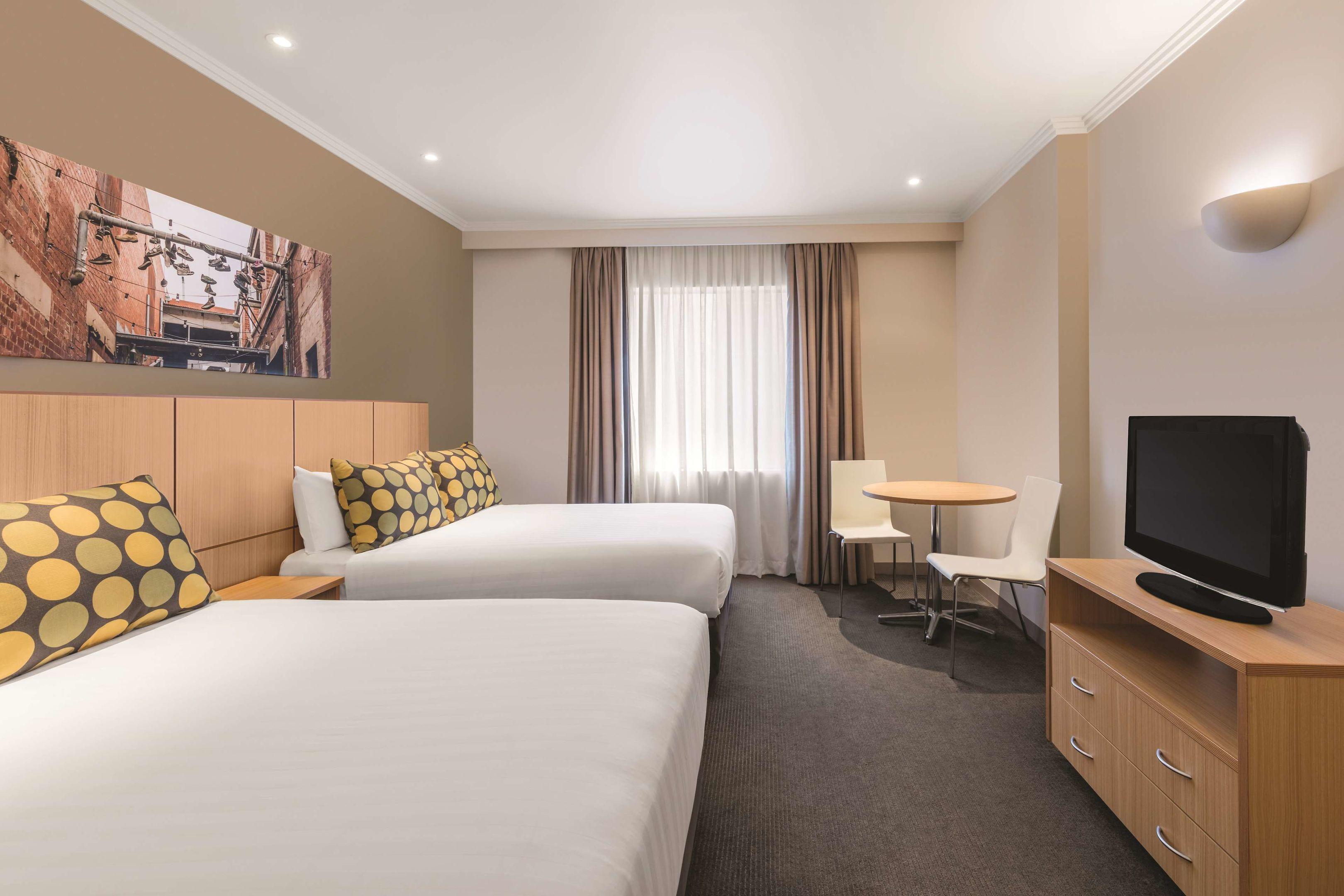 Travelodge Hotel Melbourne Southbank — photo 4