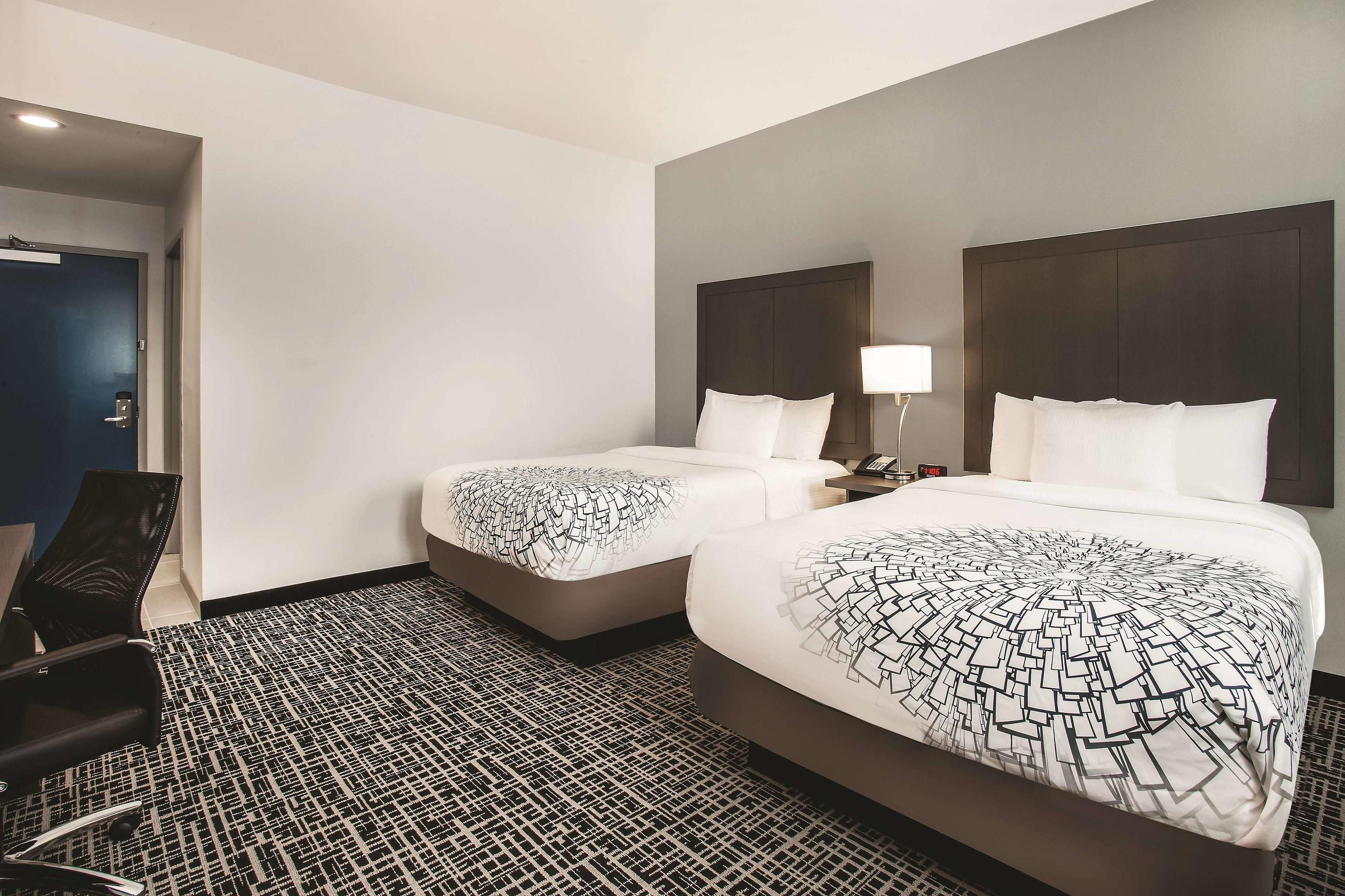 La Quinta Inn & Suites Baltimore Downtown — photo 5