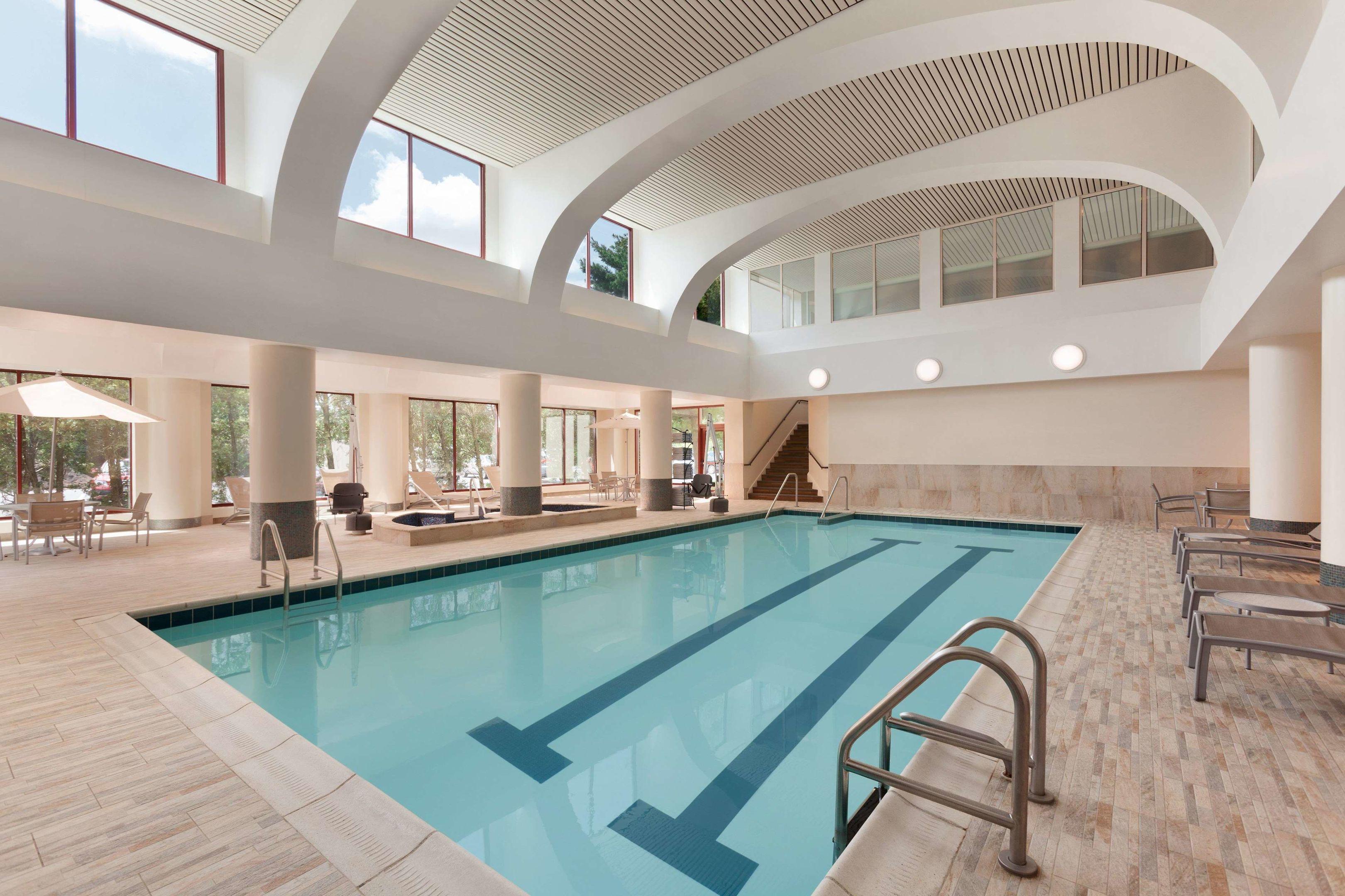 Embassy Suites Boston/Waltham — photo 3