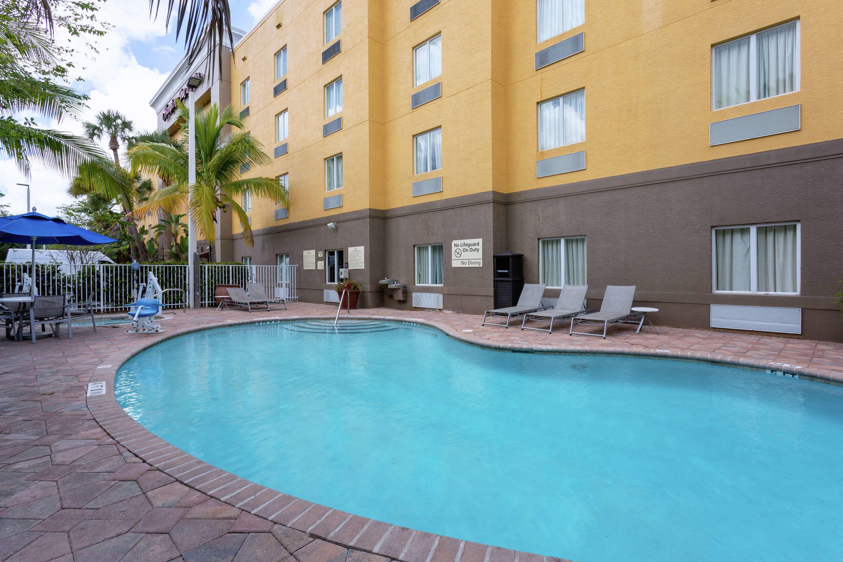Hampton Inn & Suites Ft. Pierce — photo 4
