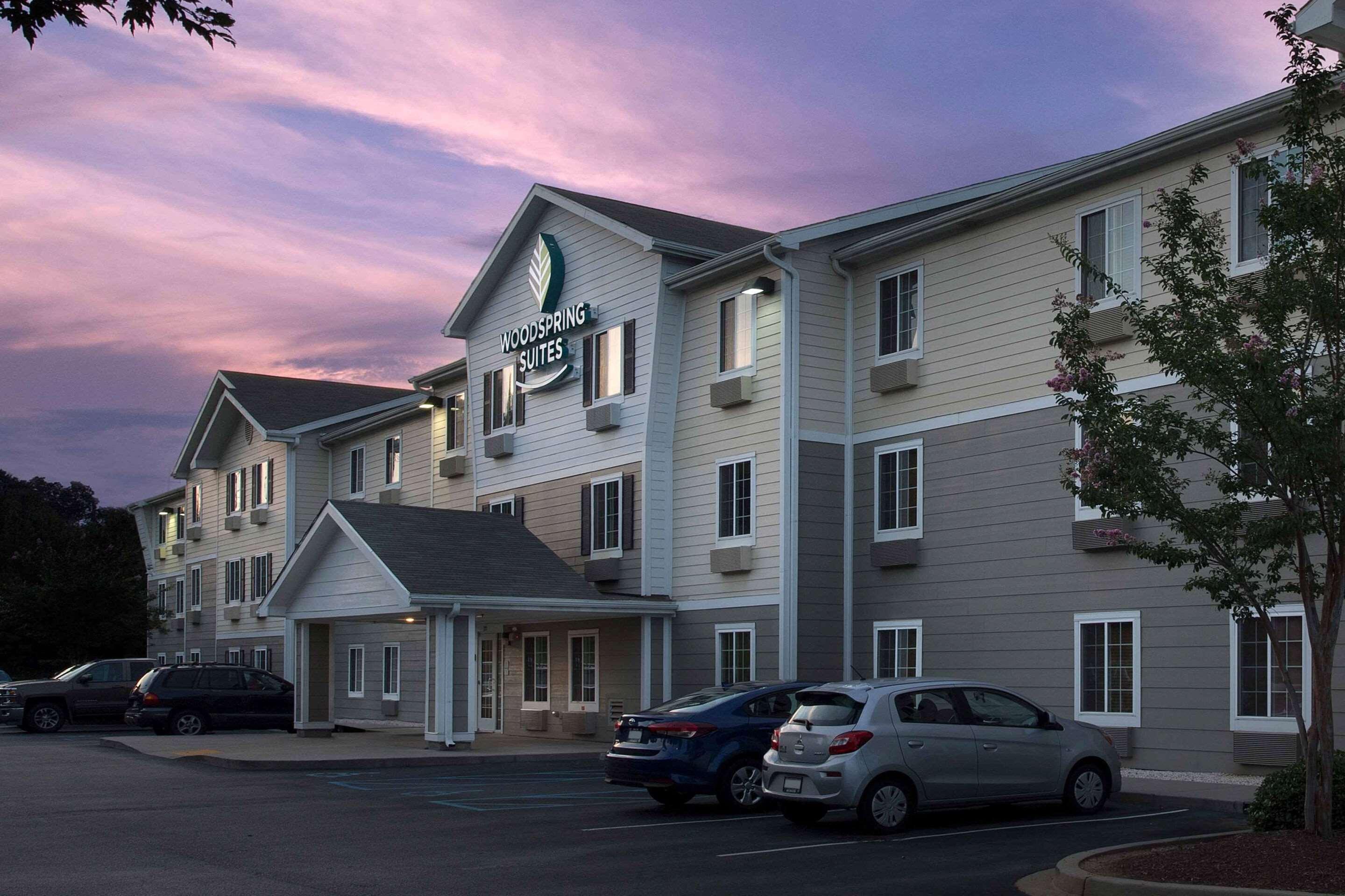 WoodSpring Suites Spartanburg Duncan — photo 4