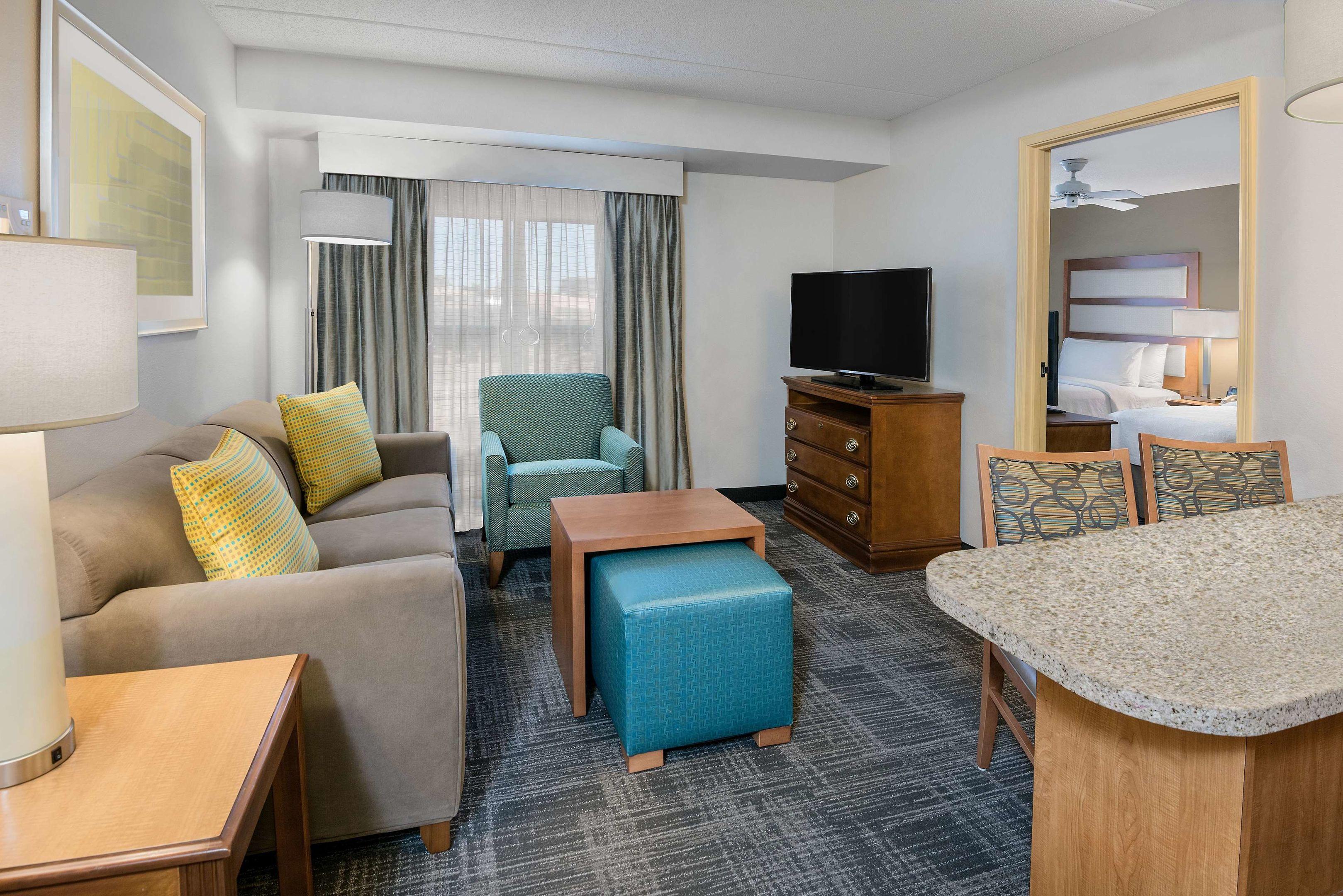 Homewood Suites by Hilton Phoenix-Metro Center — photo 4