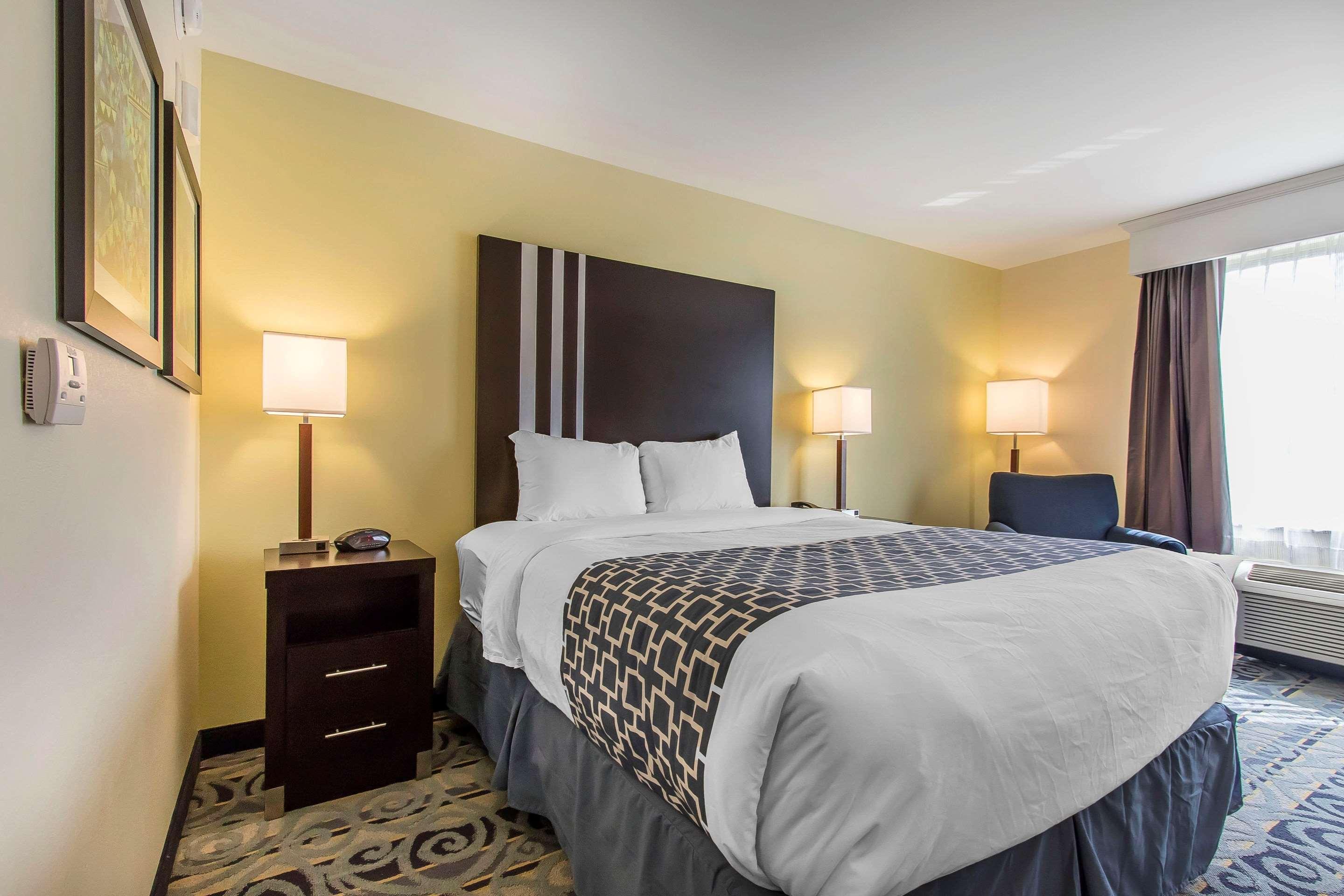 Suburban Extended Stay Hotel — photo 5