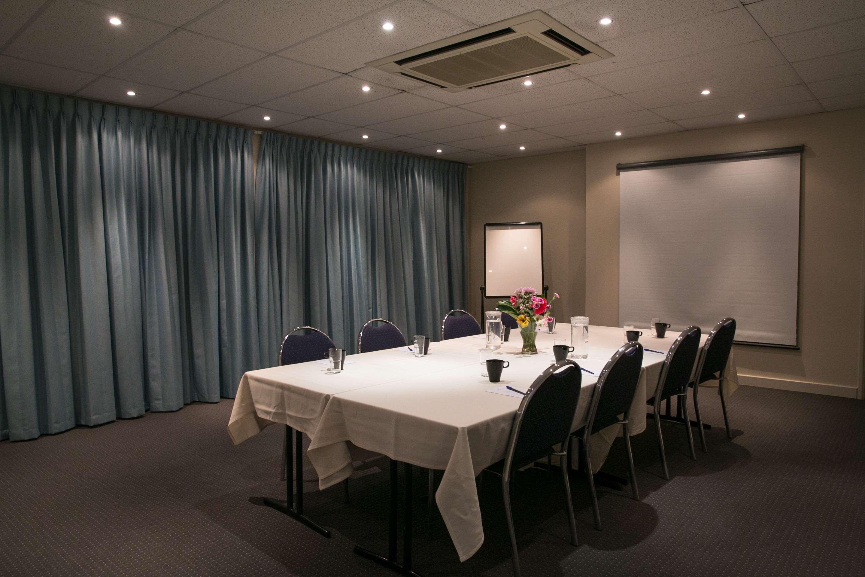 Nesuto Mounts Bay Perth Apartment Hotel — photo 5