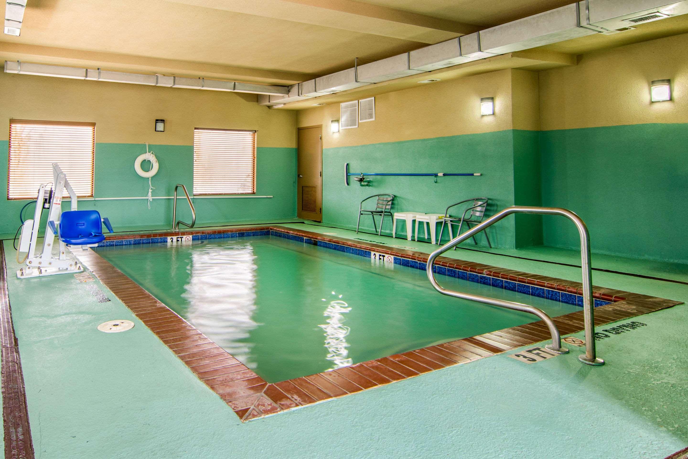 Sleep Inn & Suites — photo 5