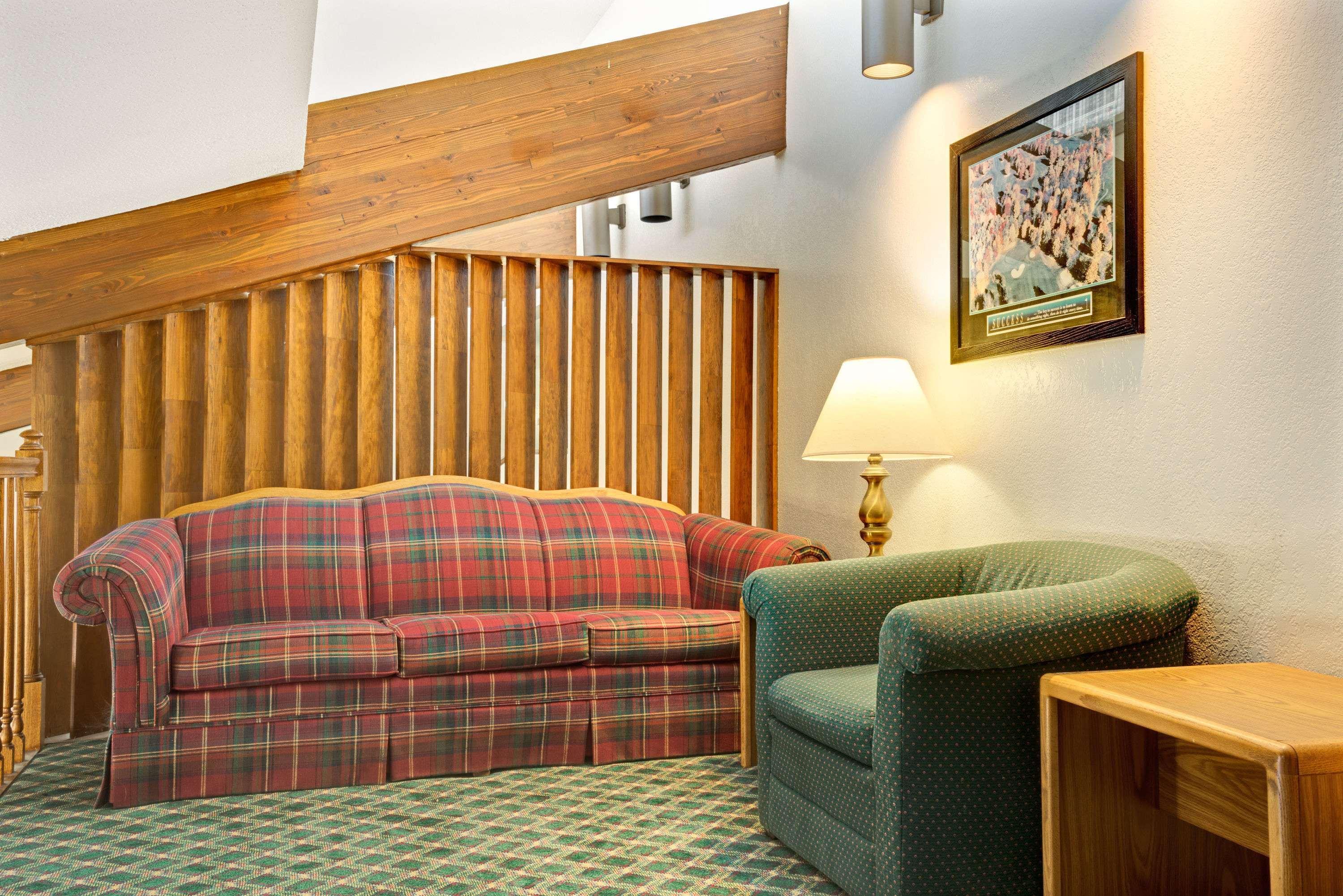 Travelodge Valleyfair Shakopee — photo 3