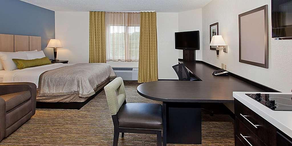 Sonesta Simply Suites Oklahoma City Airport