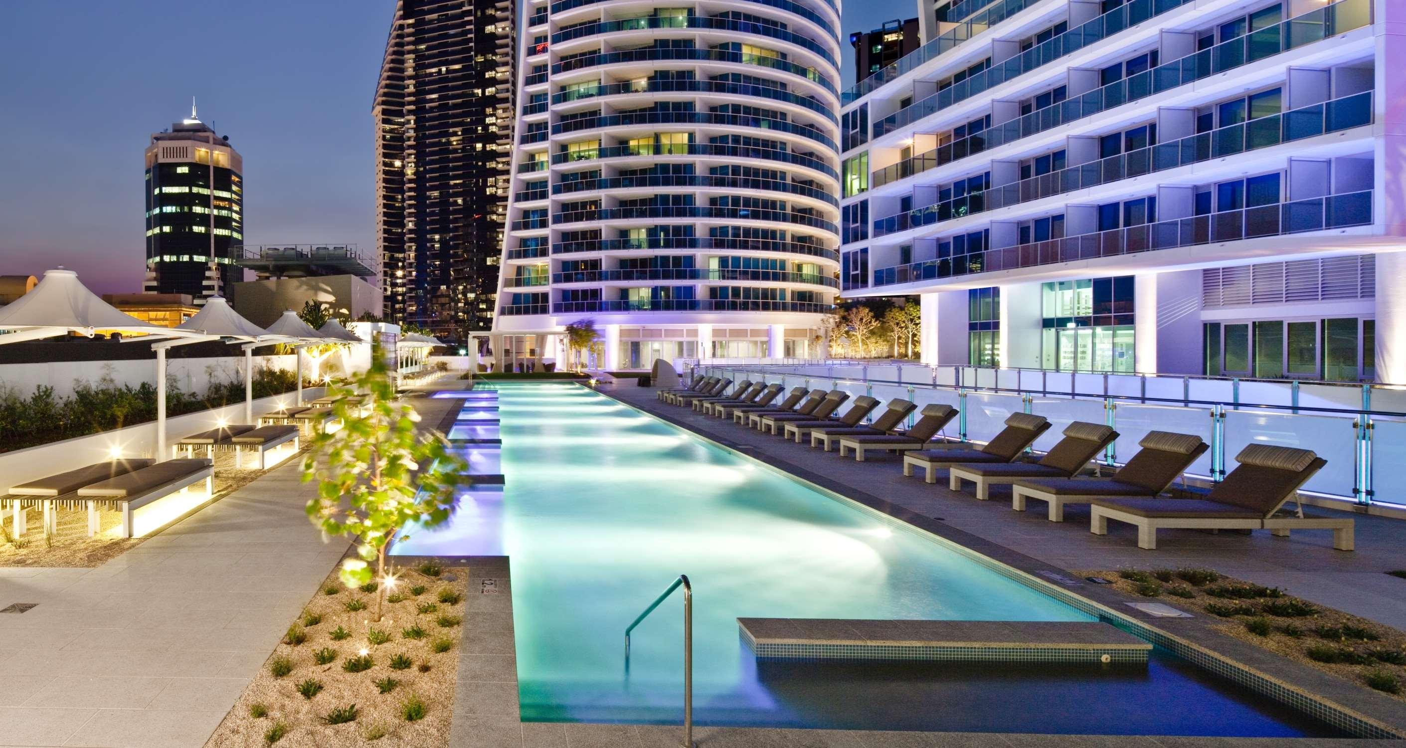 Hilton Surfers Paradise Hotel & Residences — photo 4