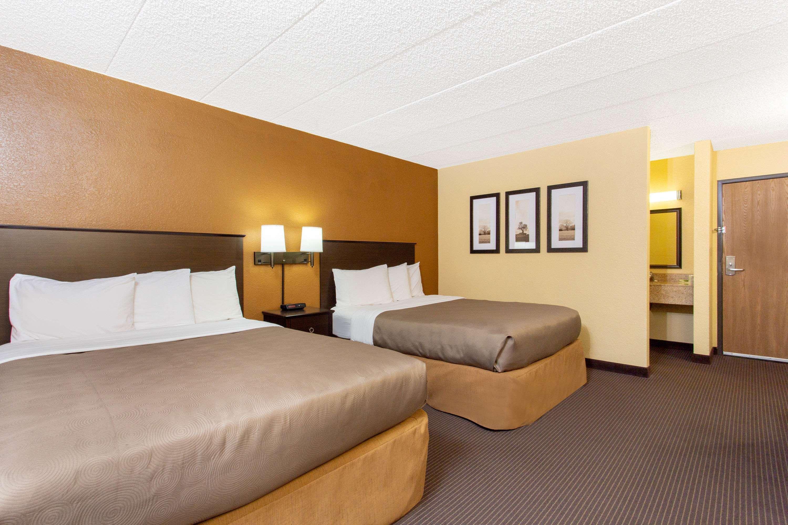 AmericInn by Wyndham West Bend — photo 3