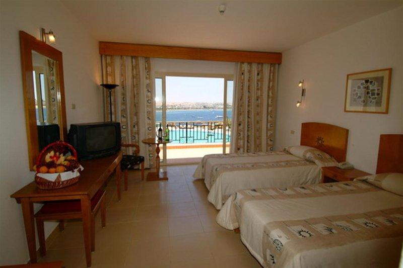 Eden Rock Hotel — photo 4