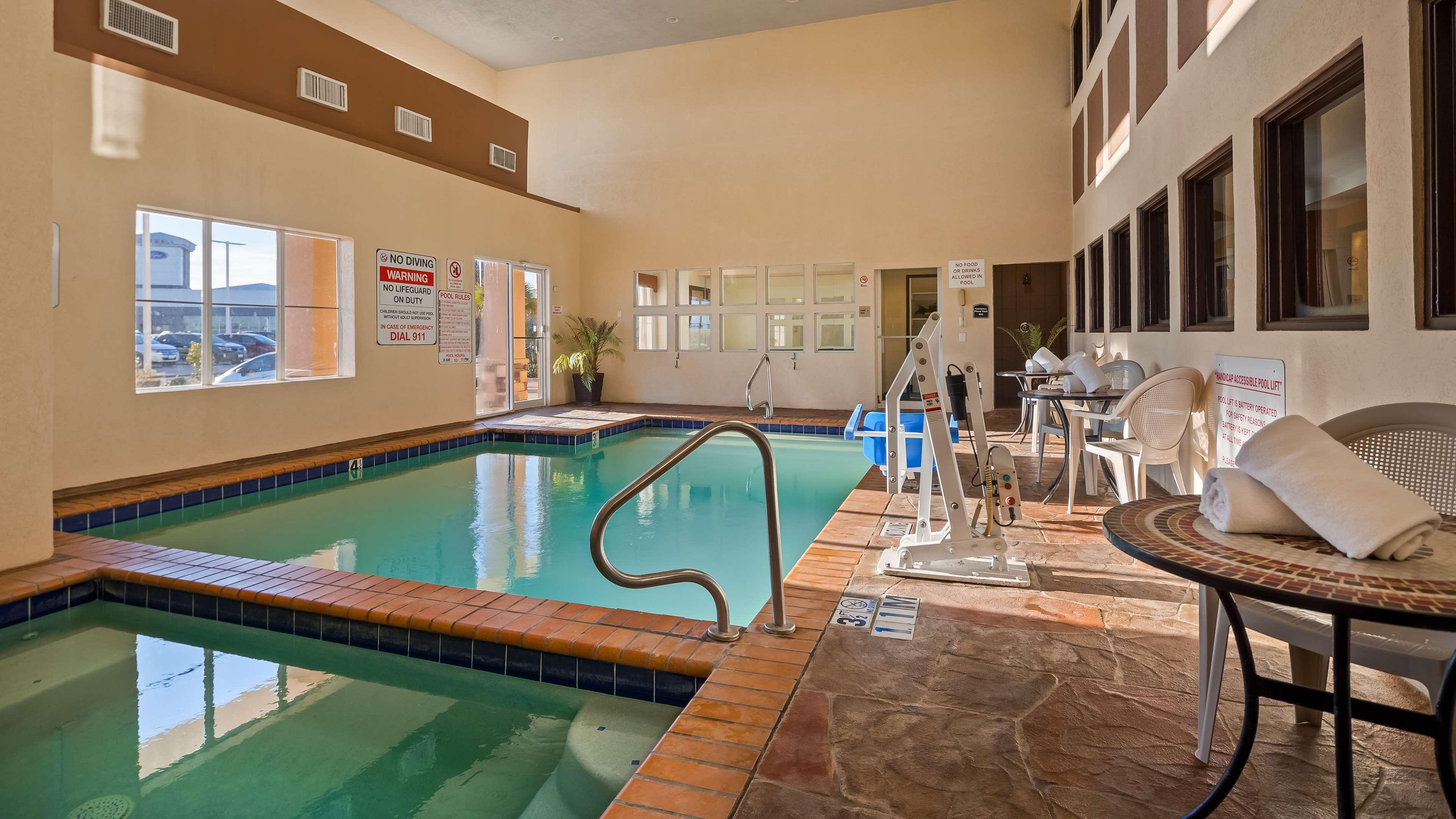 Best Western Plus Rockwall Inn & Suites — photo 5