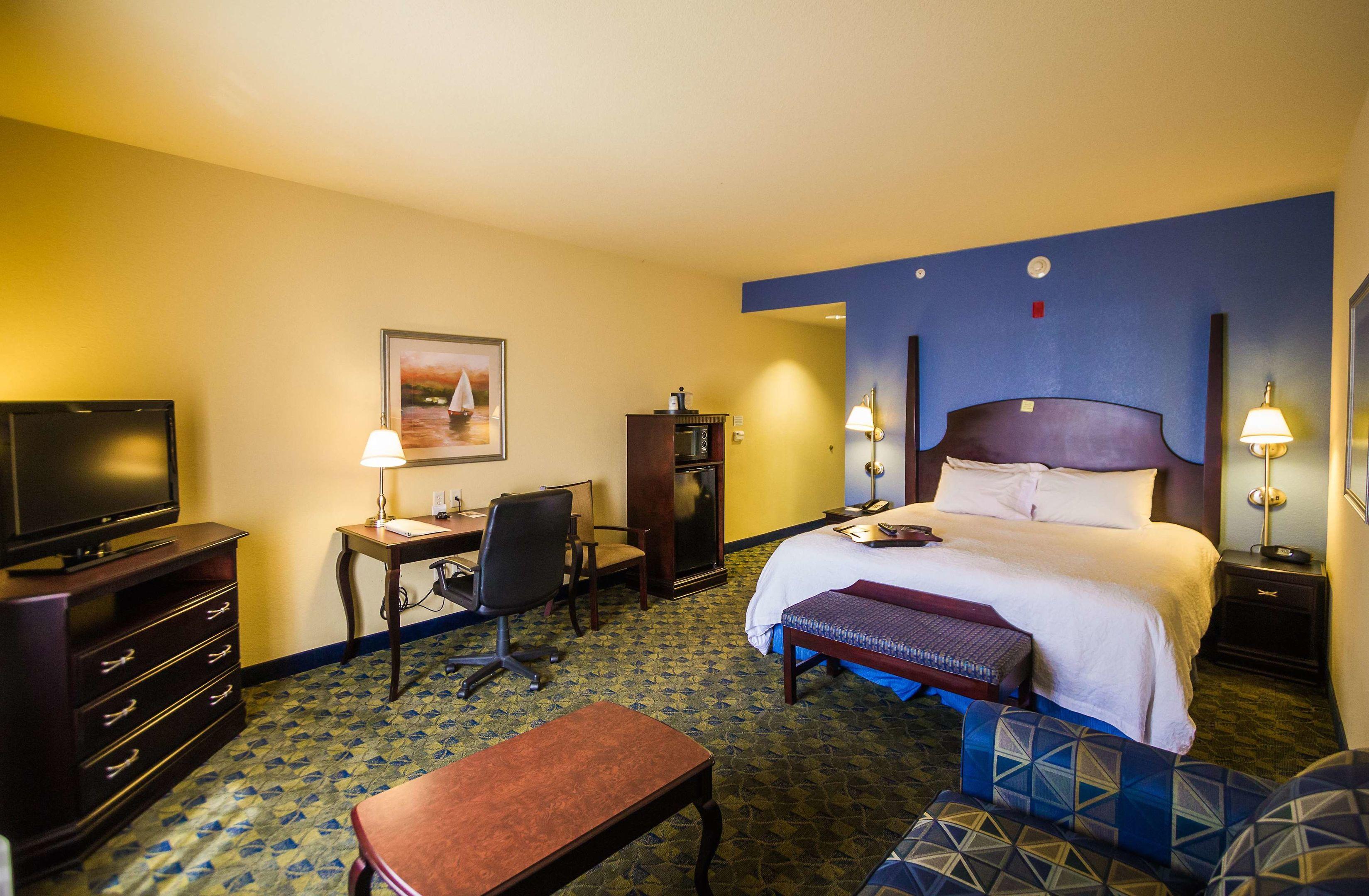 Hampton Inn & Suites Natchez — photo 5