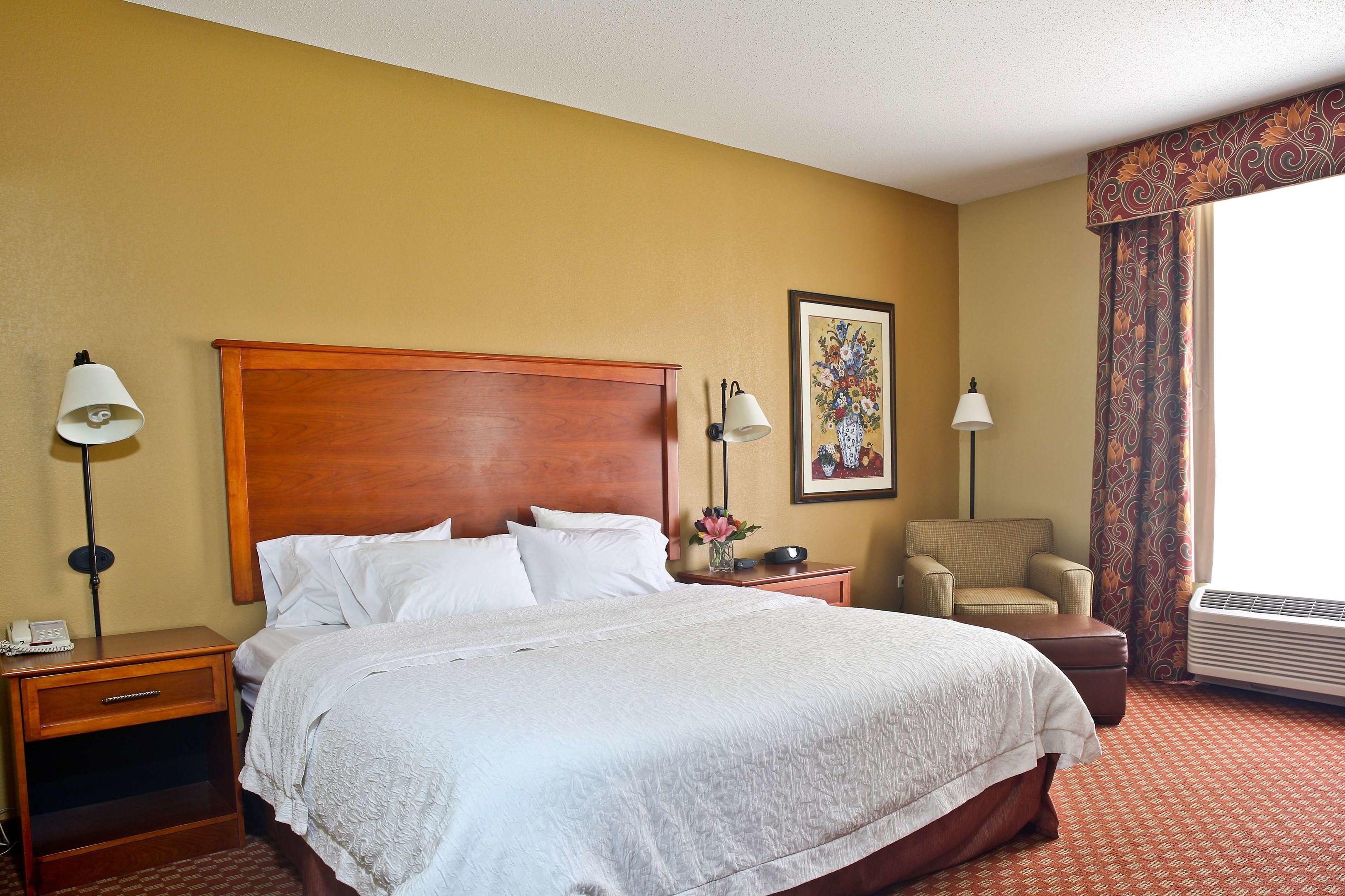 Hampton Inn McHenry — photo 4