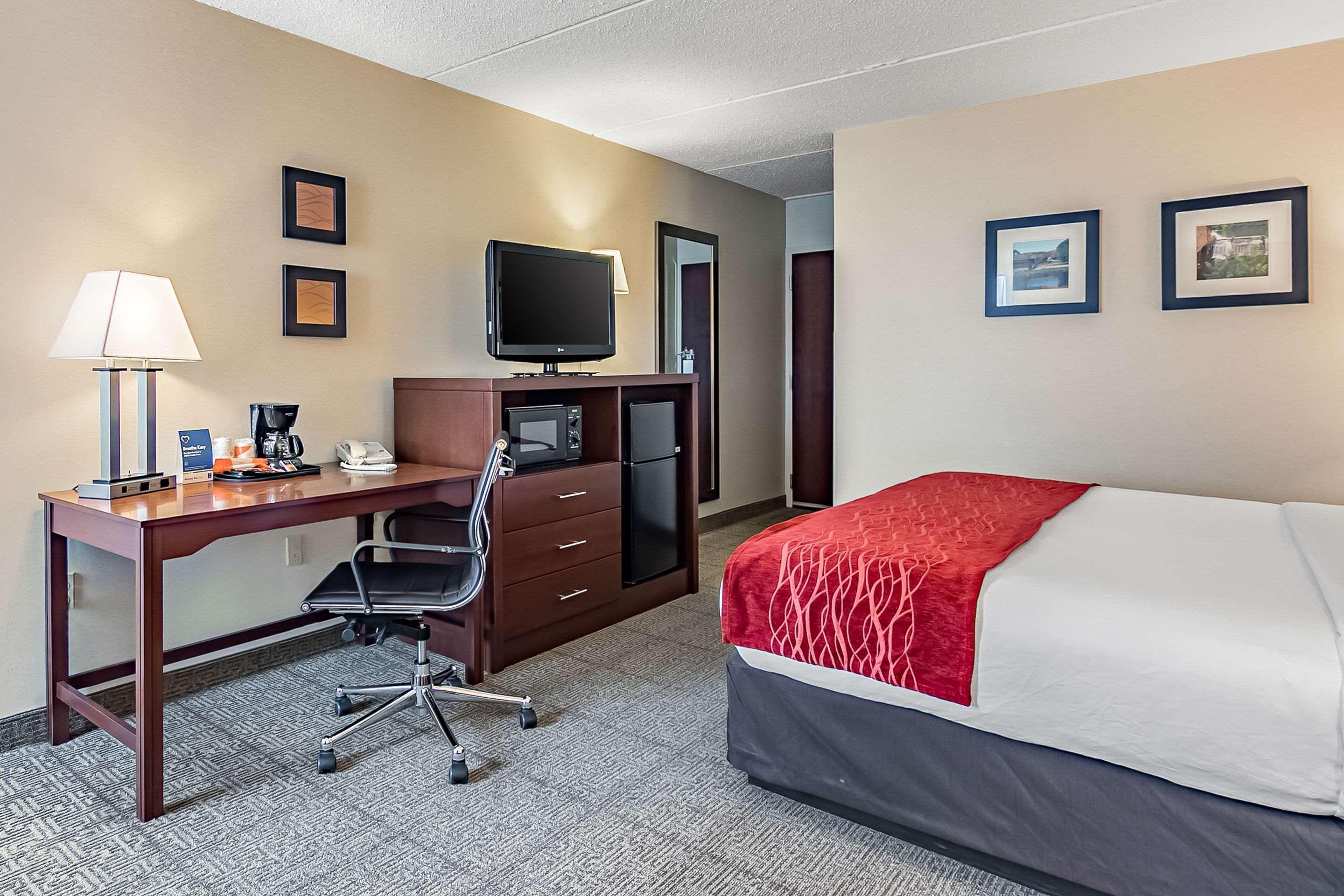 Comfort Inn Madison - Downtown — photo 4