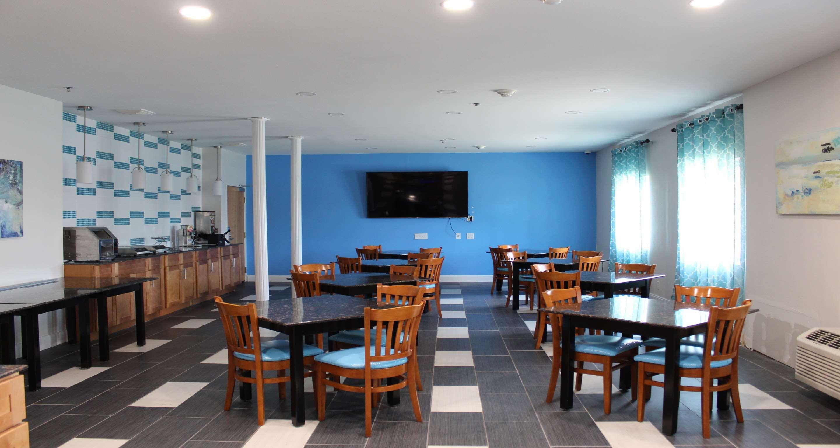 SureStay Plus Hotel by Best Western Niagara Falls East — photo 4
