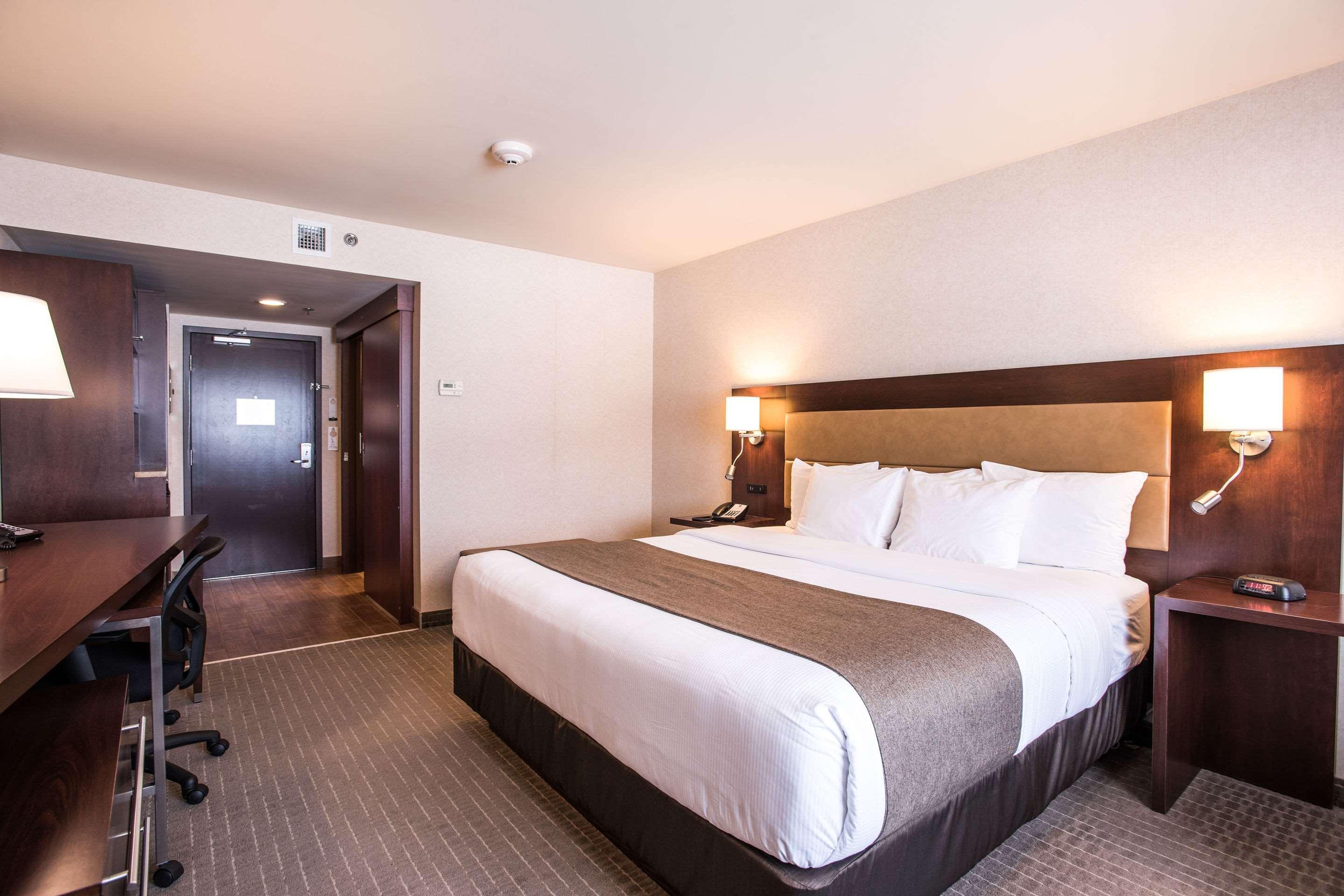 Quality Inn And Suites Val Dor — photo 4