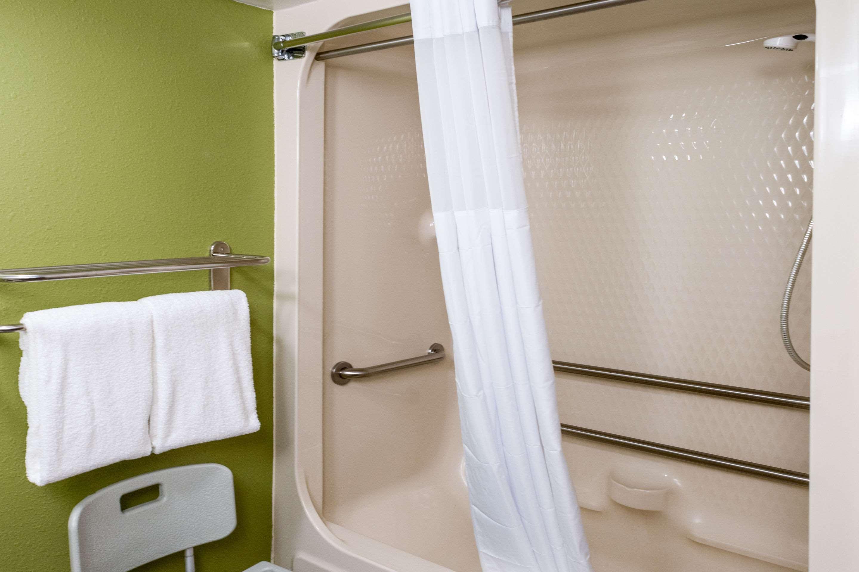 Sleep Inn Charleston — photo 4