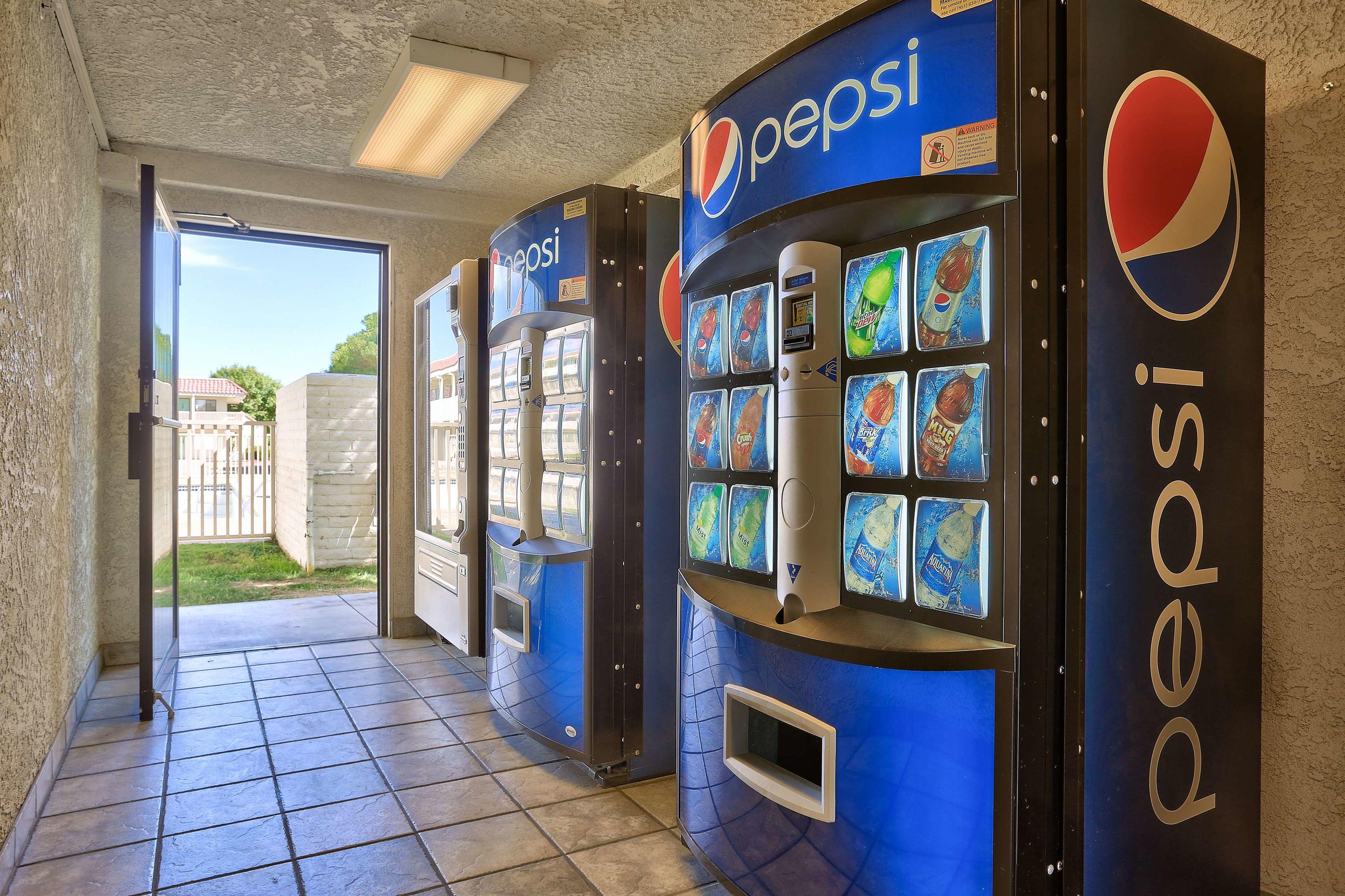 Motel 6 Kingman East — photo 3