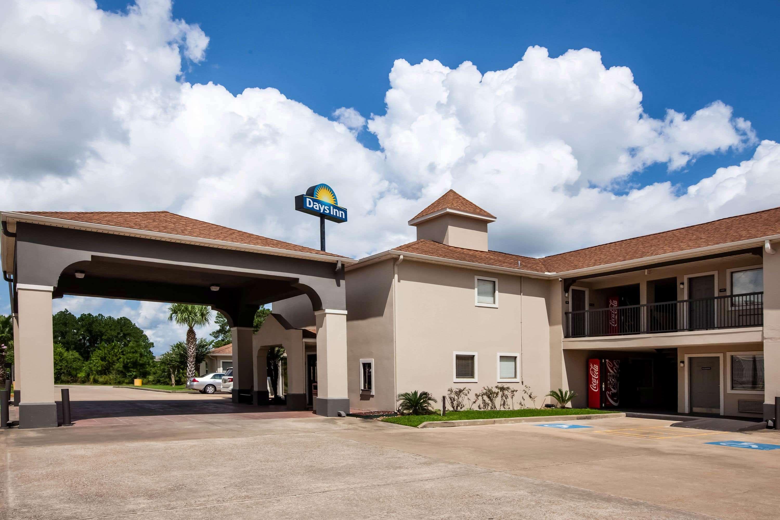 Days Inn by Wyndham Sulphur LA — photo 5