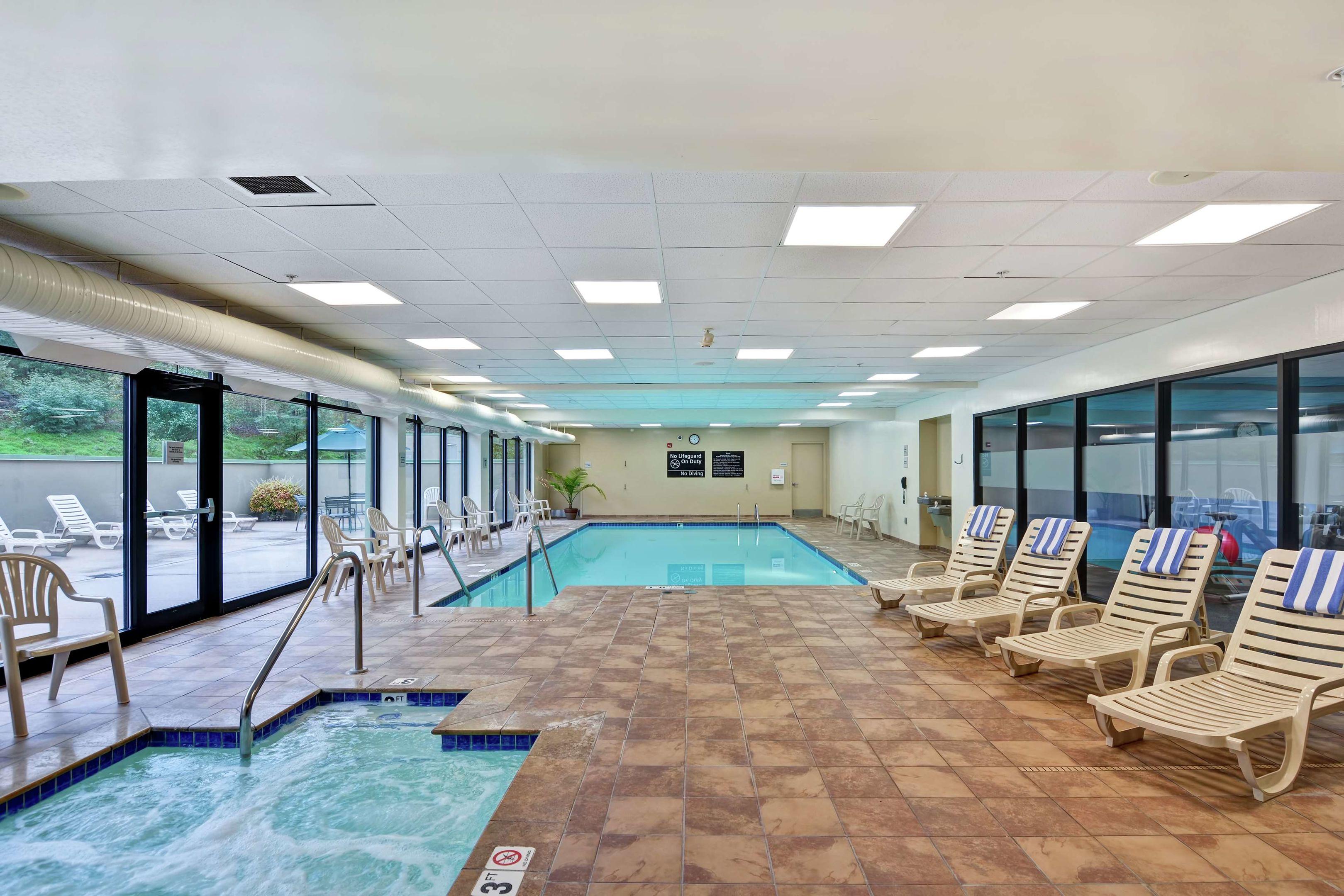 Hampton Inn & Suites Wilkes-Barre/Scranton — photo 4