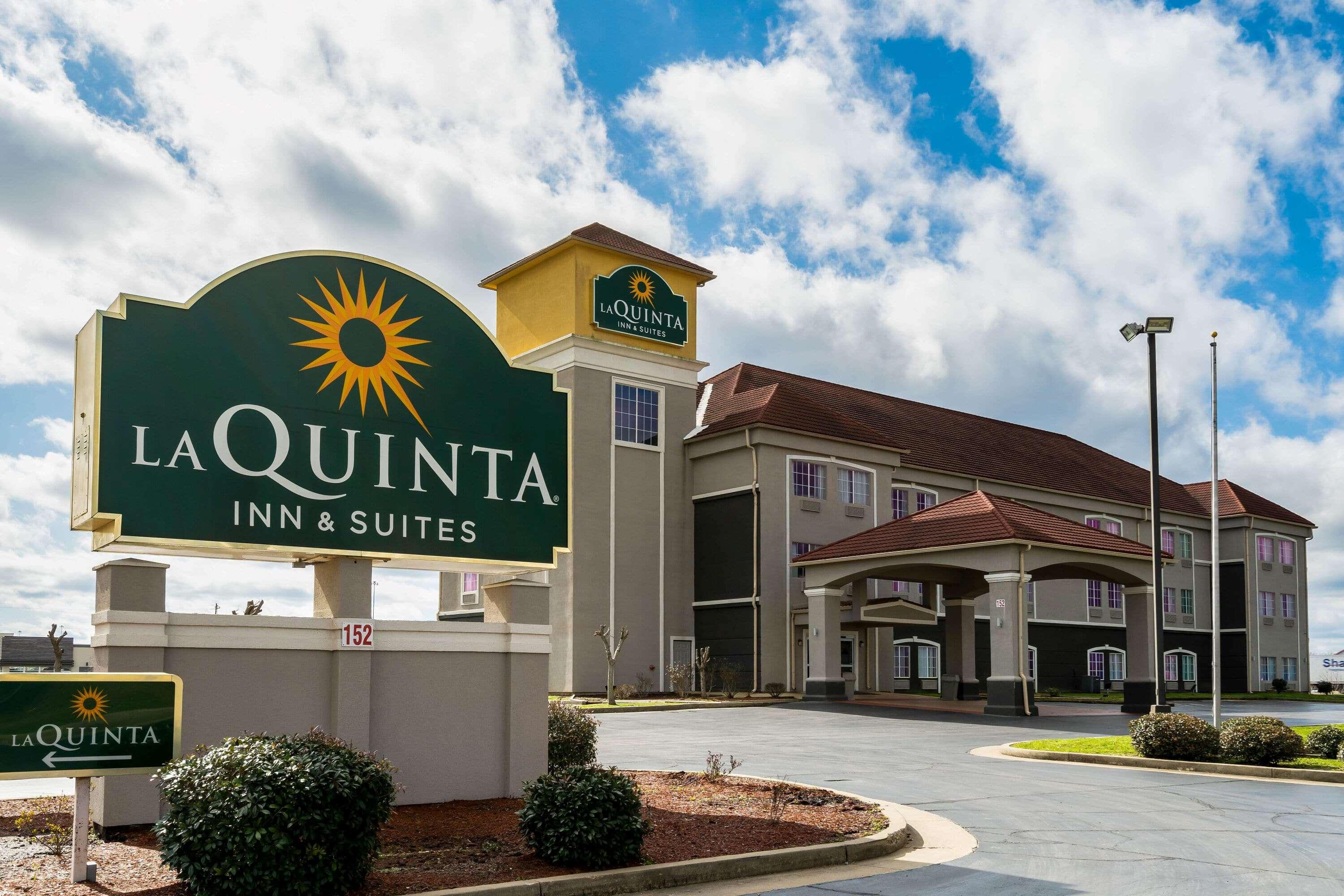 La Quinta Inn & Suites Canton — photo 5