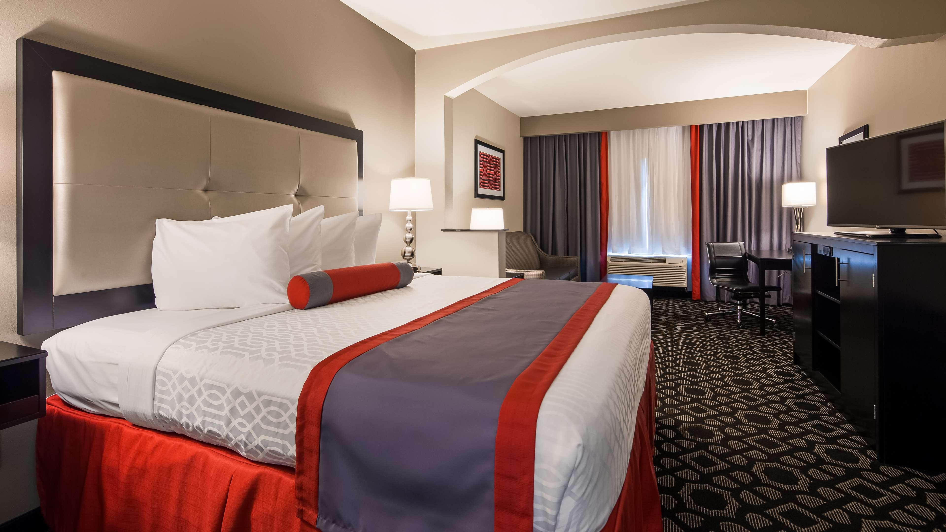 Best Western Plus Laredo Inn & Suites — photo 5