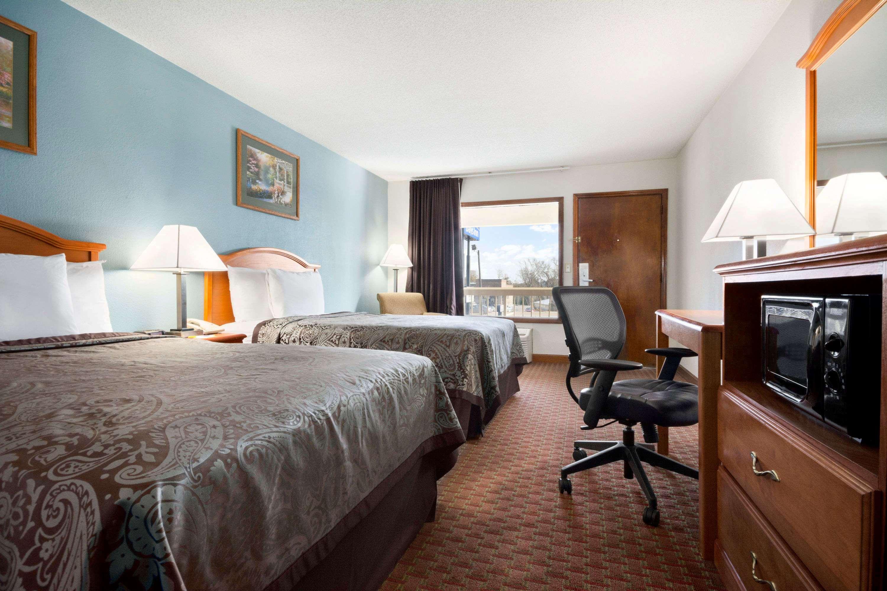 Days Inn Jacksonville — photo 4