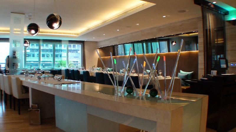 Dubai Marriott Harbour Hotel & Suites — photo 5