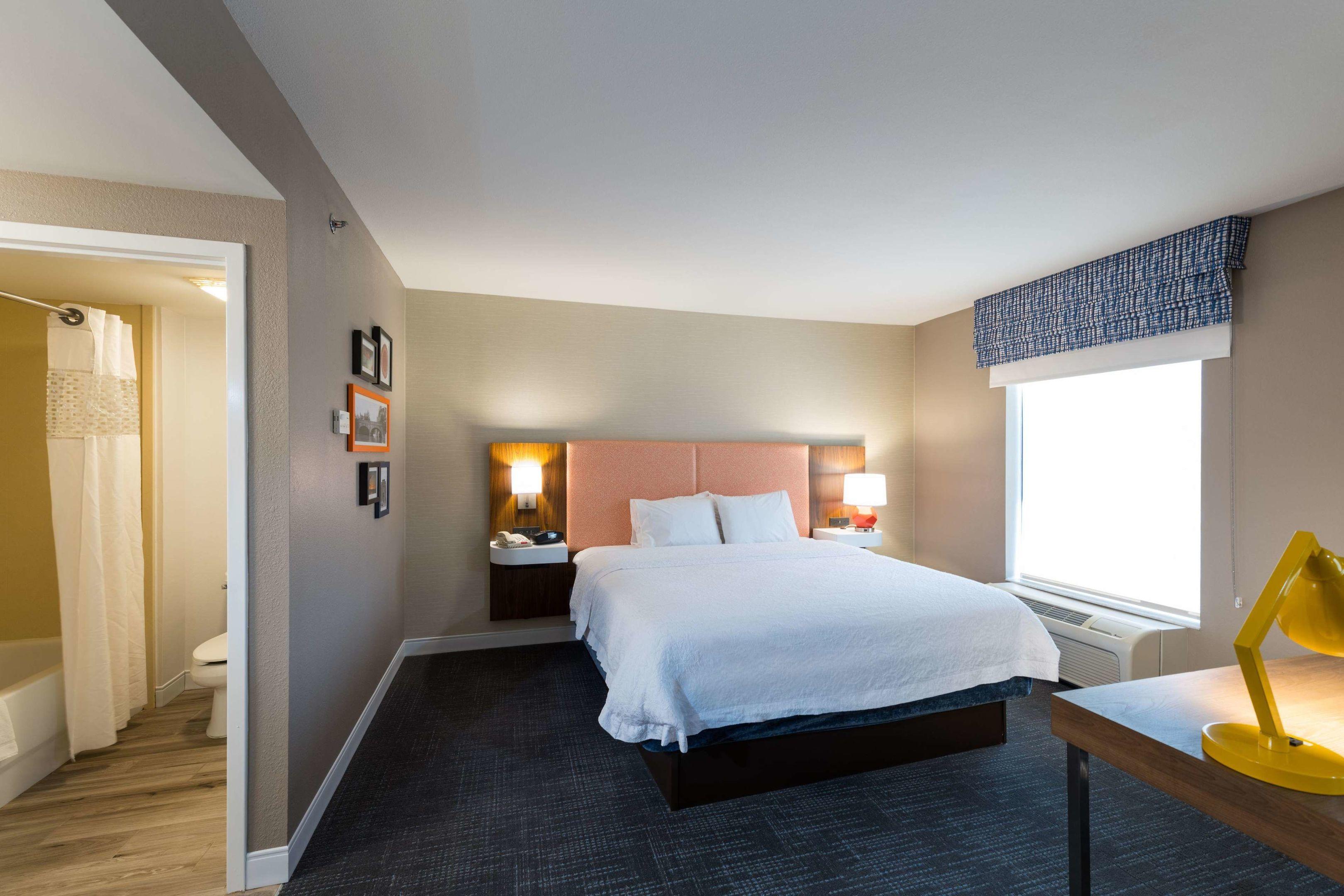 Hampton Inn & Suites Jamestown — photo 3