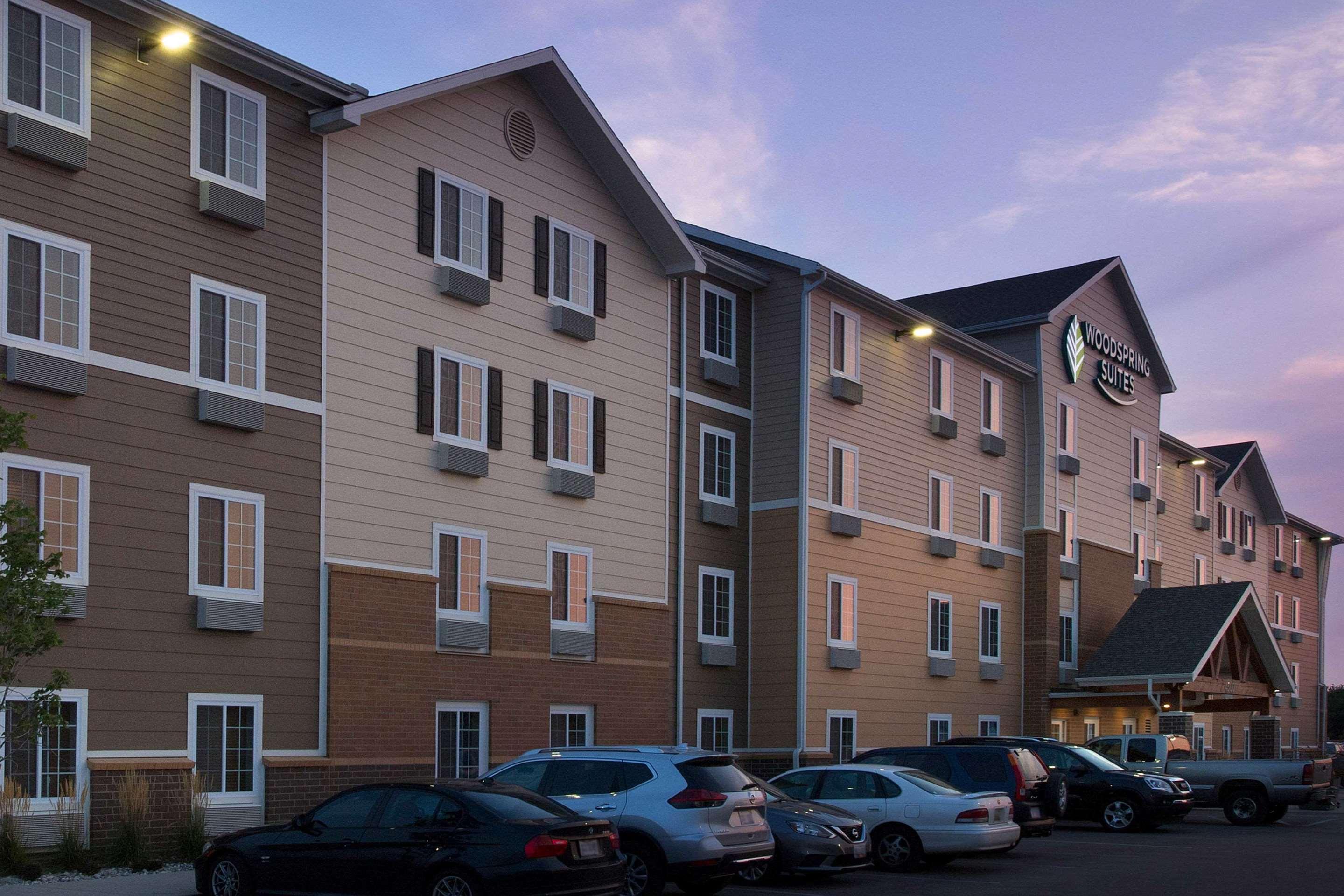 WoodSpring Suites Grand Rapids South — photo 4