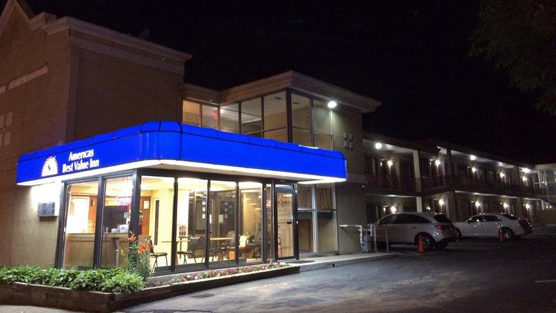 Americas Best Value Inn Schenectady/Albany West — photo 4