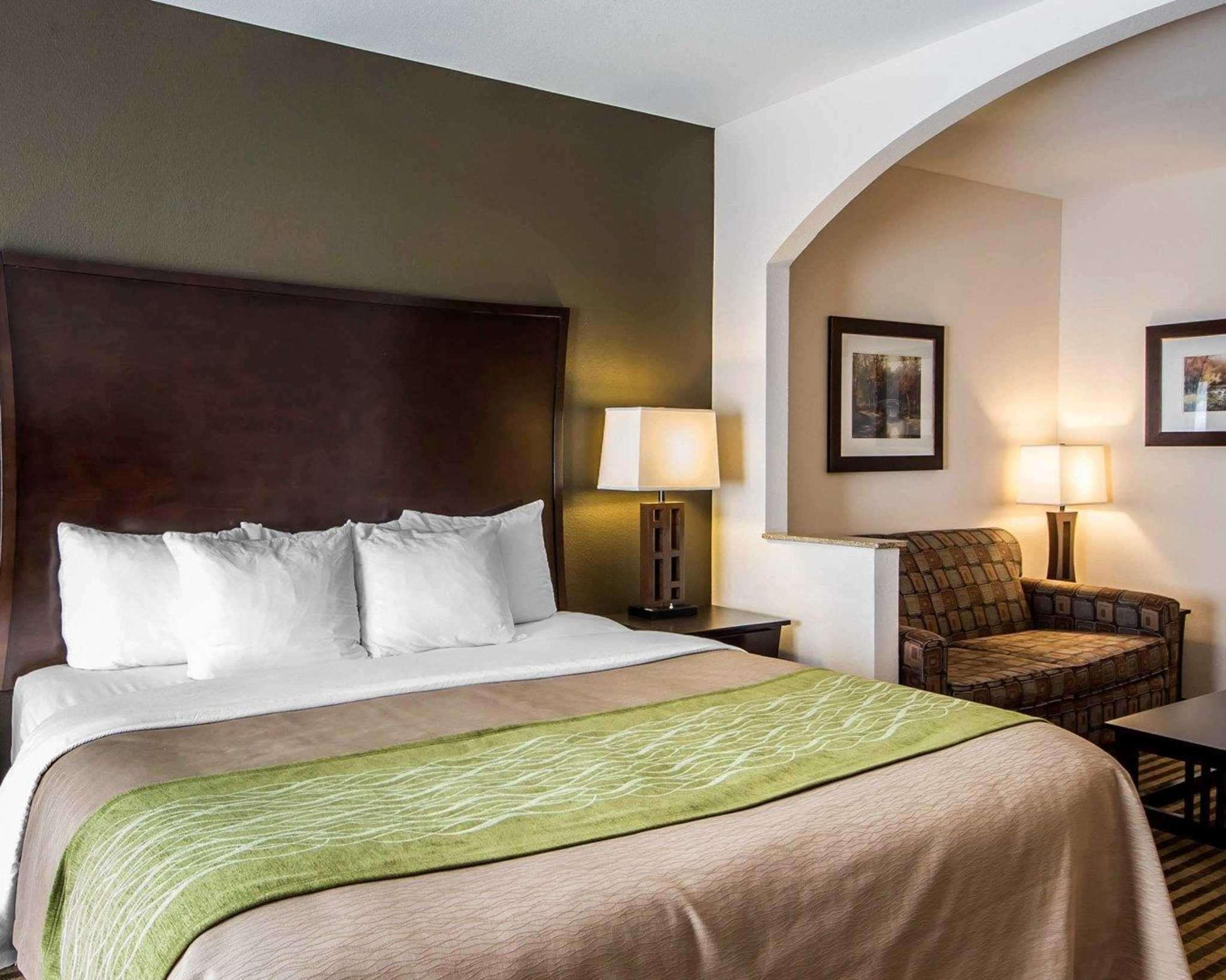 Comfort Inn And Suites Alva — photo 4