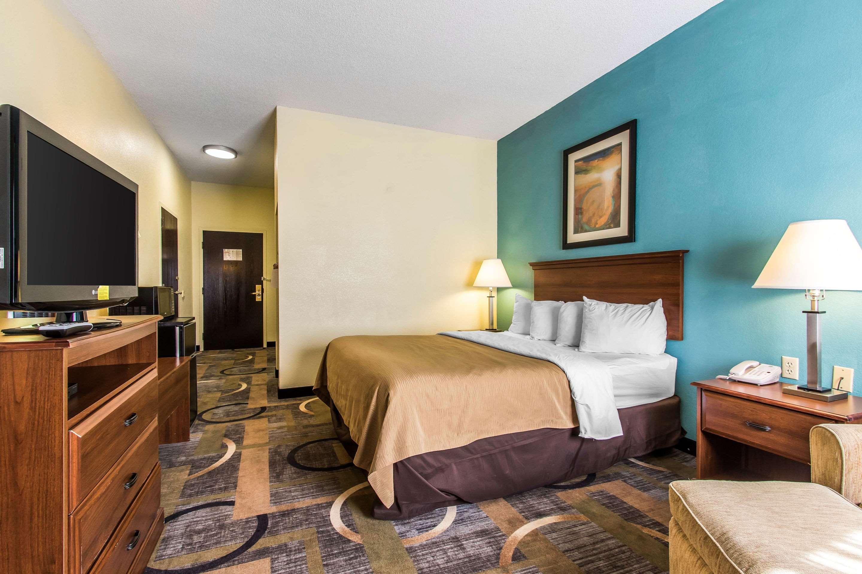 Quality Inn And Suites Memphis — photo 4