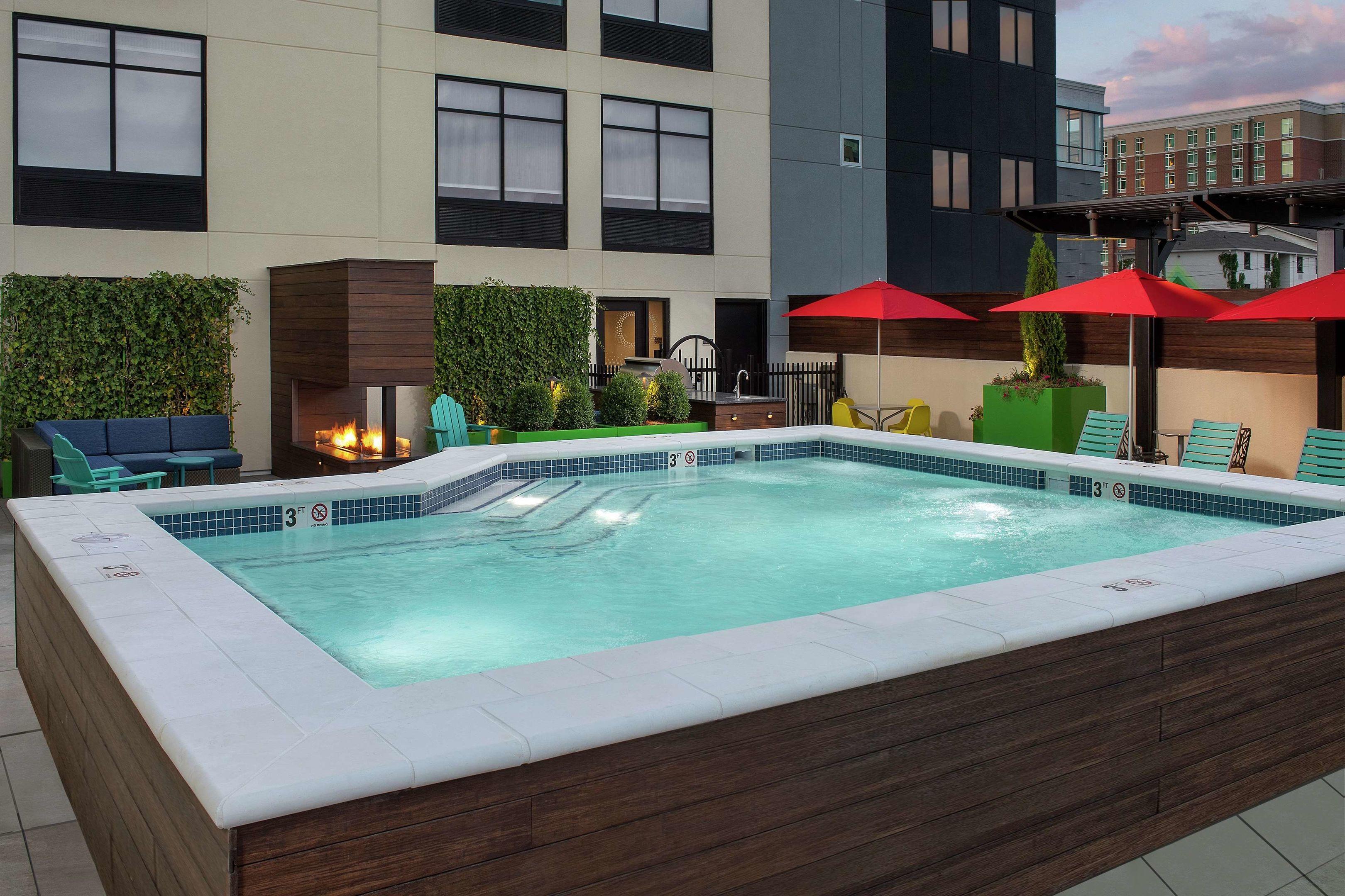 Home2 Suites by Hilton Nashville Downtown Convention Center — photo 4