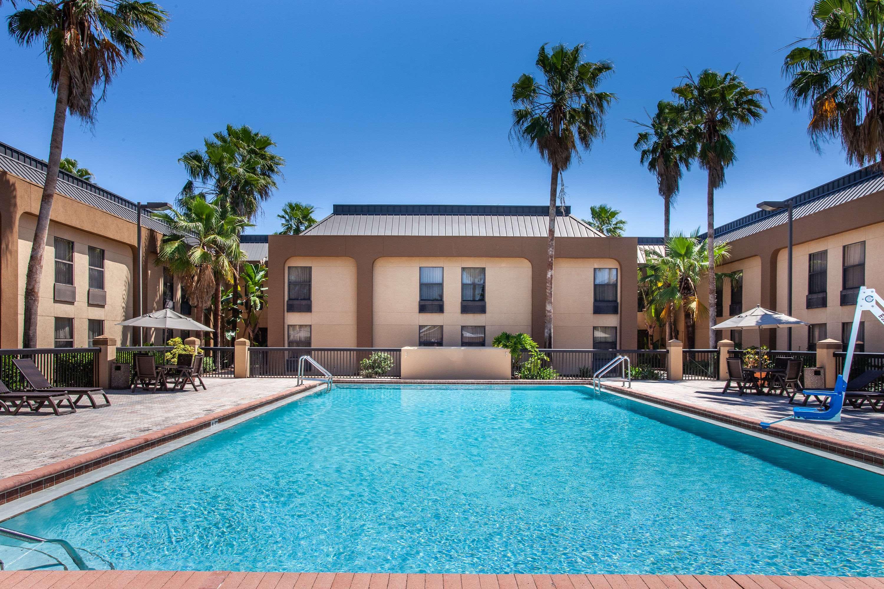 Ramada by Wyndham Orlando Florida Mall — photo 4