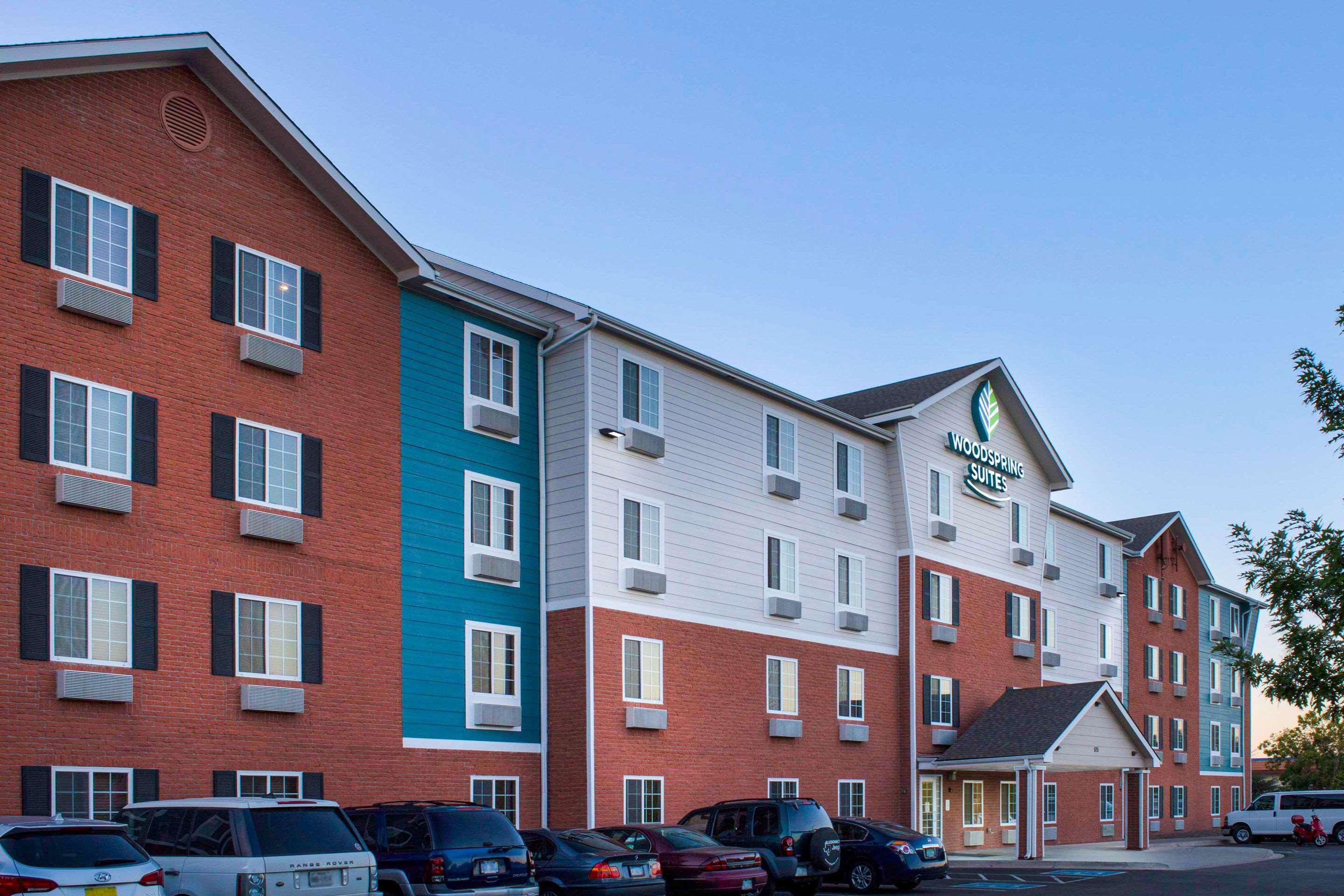 WoodSpring Suites Denver Aurora — photo 5