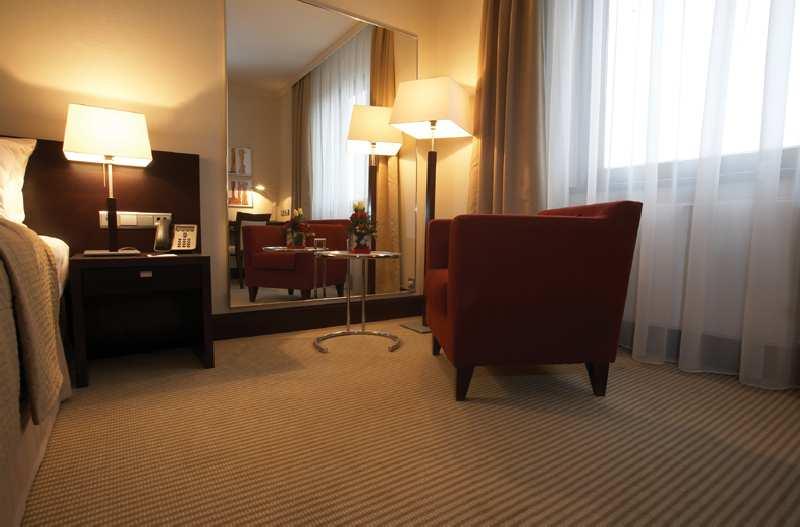 Crowne Plaza Bratislava — photo 4