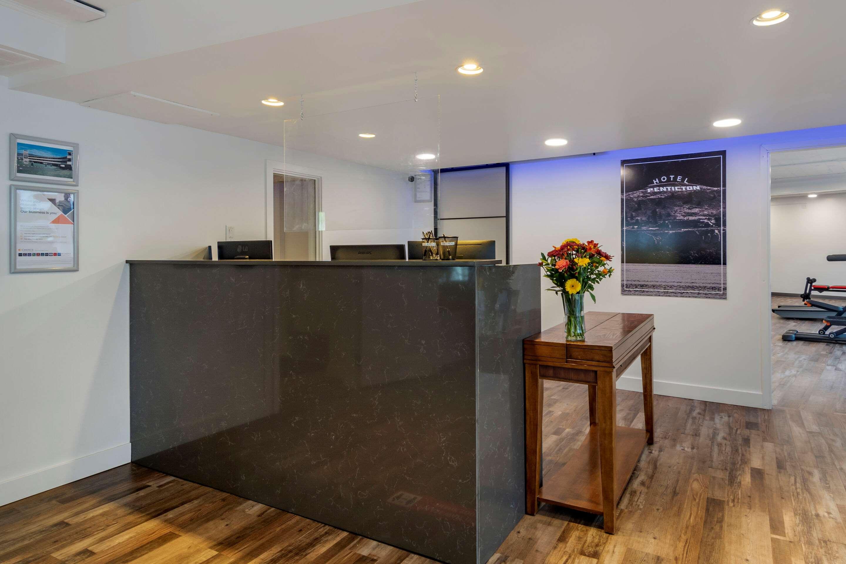 Coast Penticton Hotel — photo 4