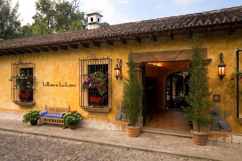 Posada De Los Leones-Lions Inn — photo 1