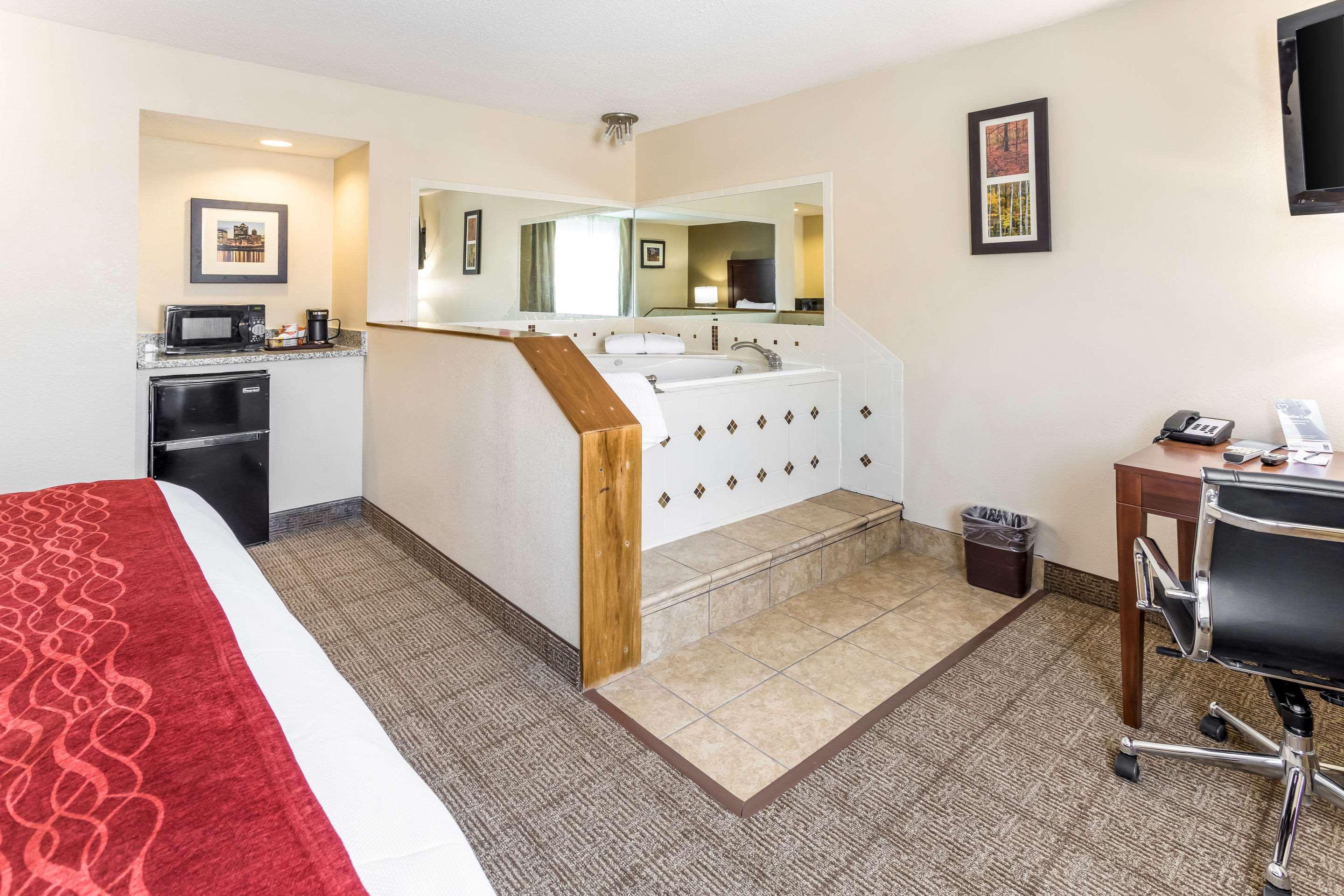 Comfort Inn — photo 3