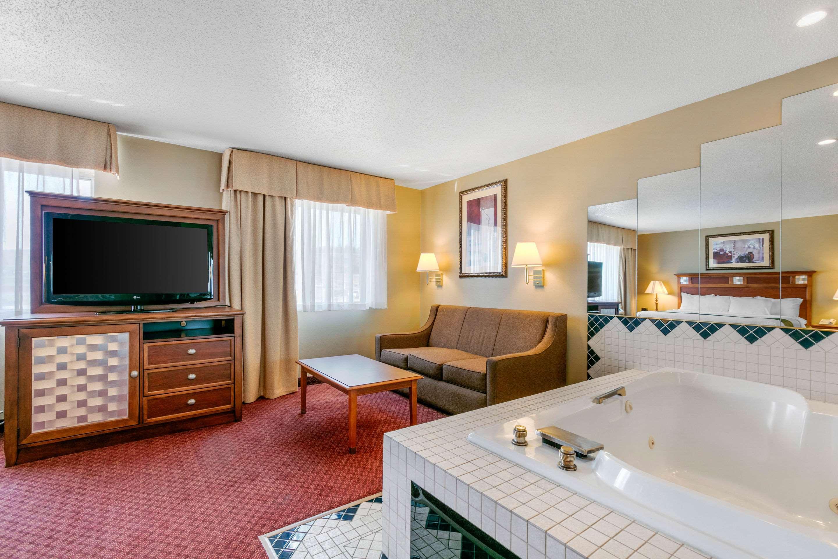 Quality Inn Rapid City — photo 4