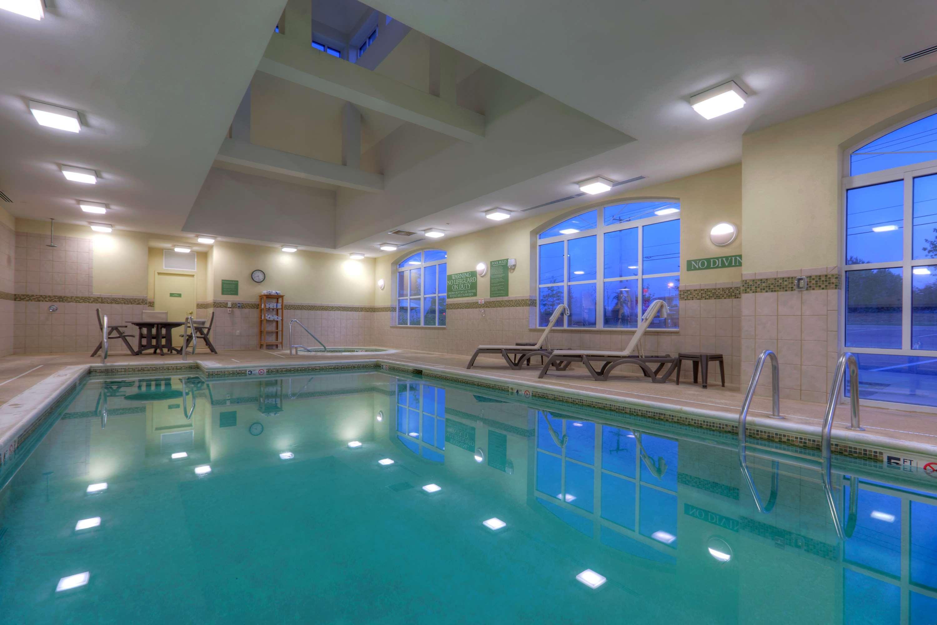 Country Inn & Suites by Radisson, Fredericksburg, VA — photo 3