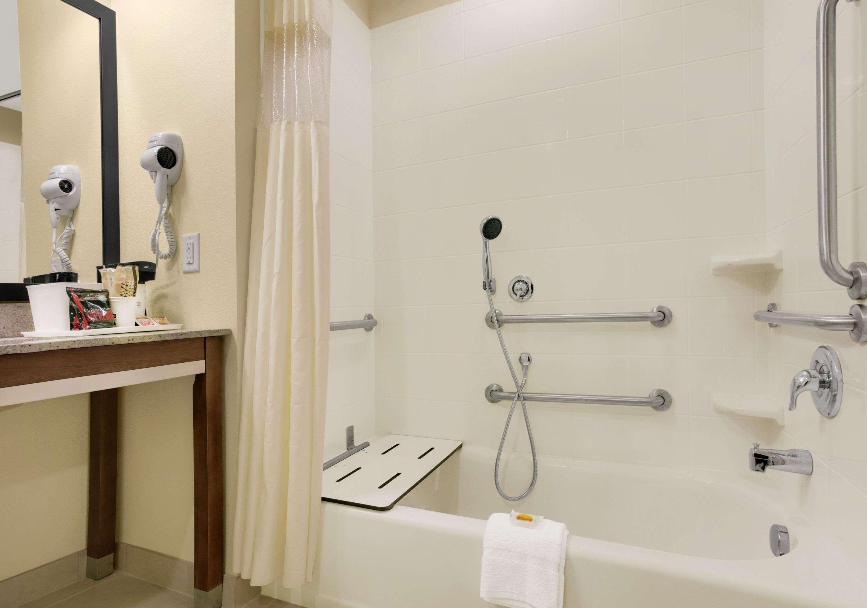 Days Inn Victoria — photo 4