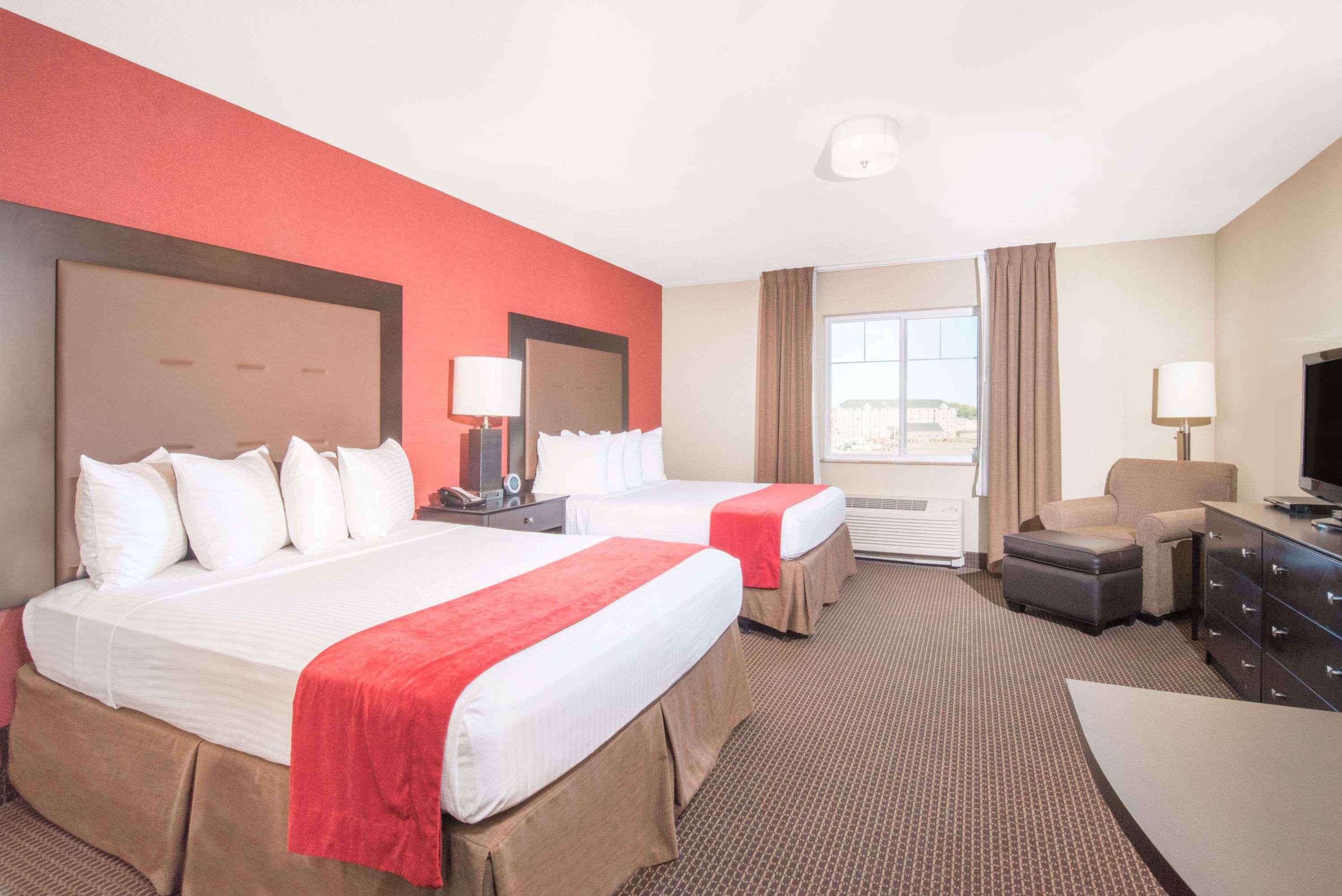 Hawthorn Suites by Wyndham Williston — photo 5